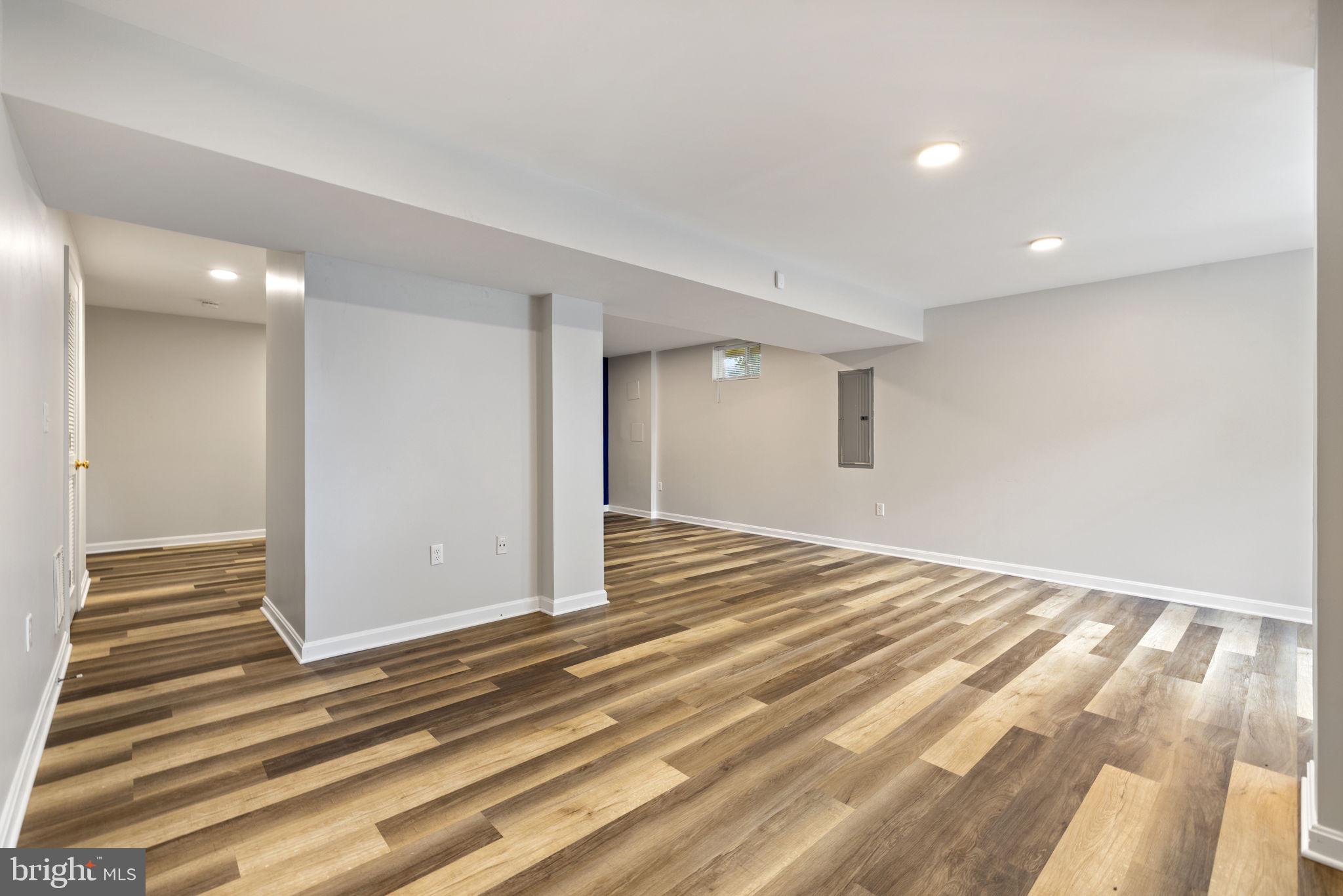 PRINCETON SHOALS - Residential