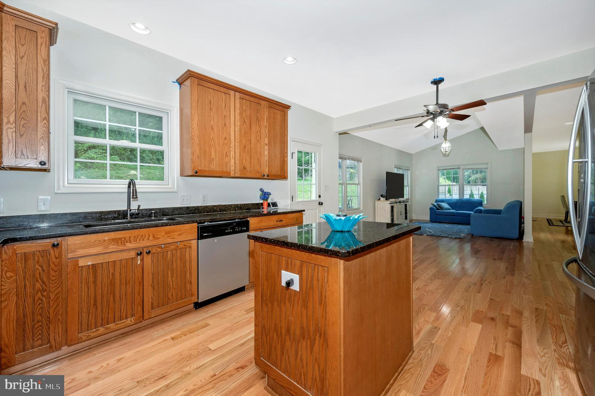 BROOK HILL MANOR - Residential