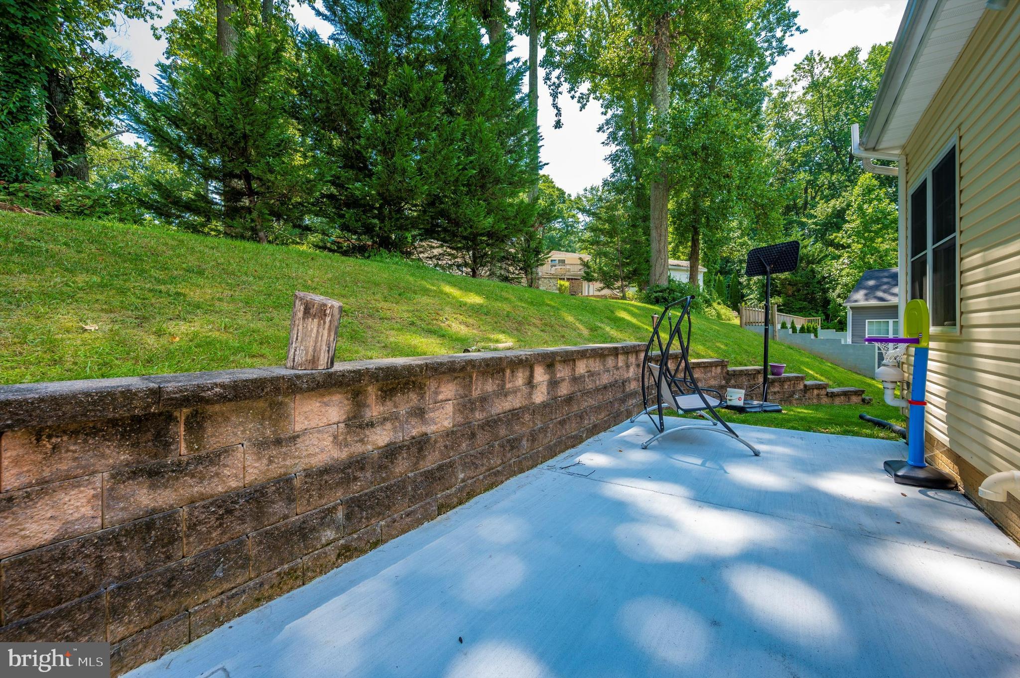 BROOK HILL MANOR - Residential