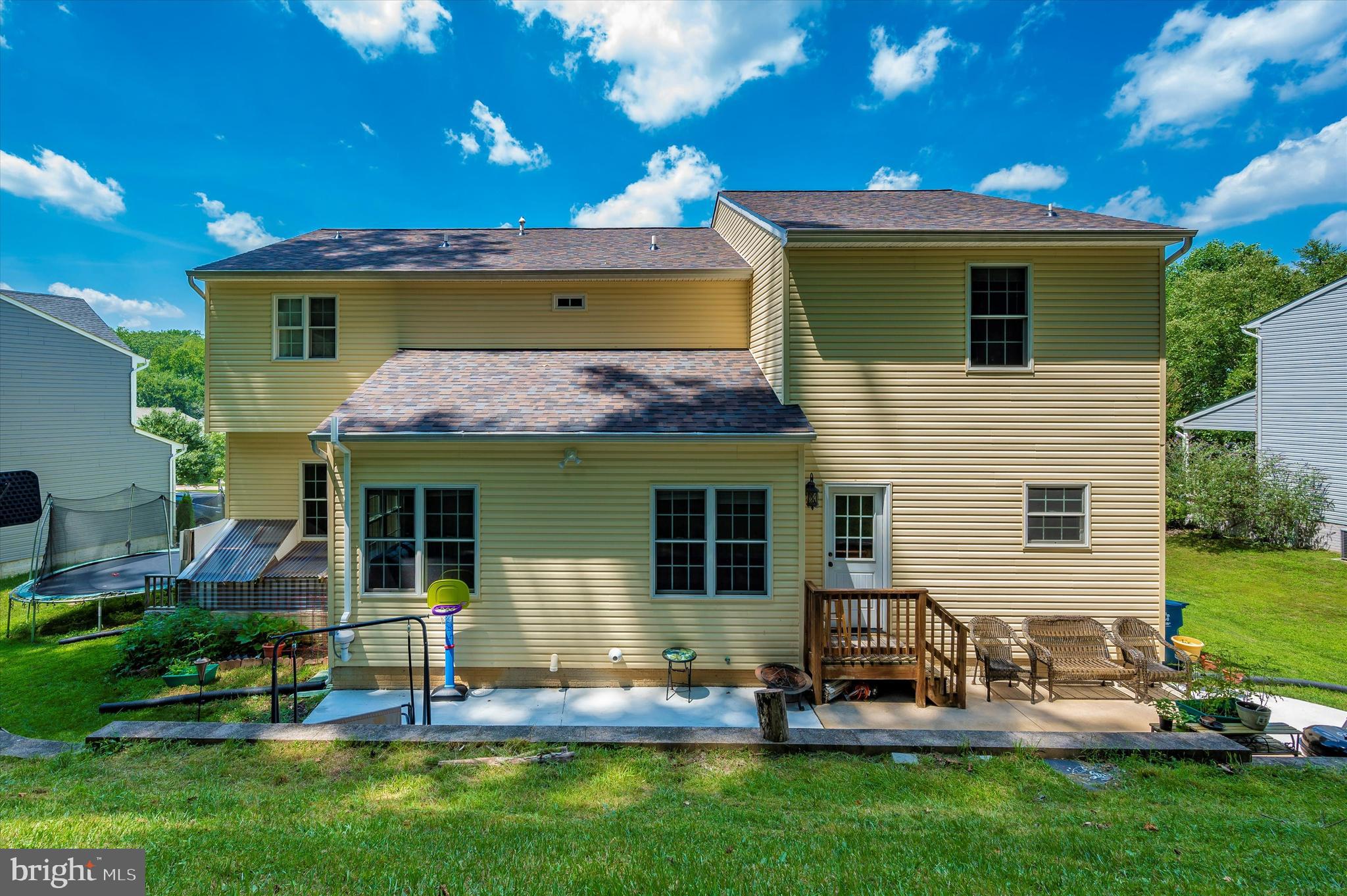 BROOK HILL MANOR - Residential