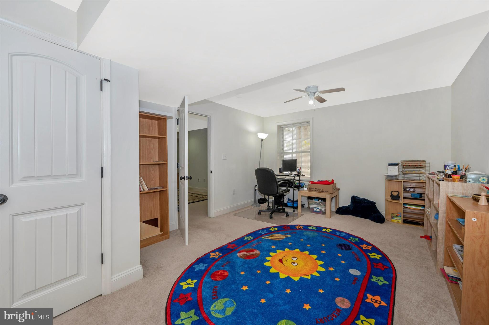 BROOK HILL MANOR - Residential