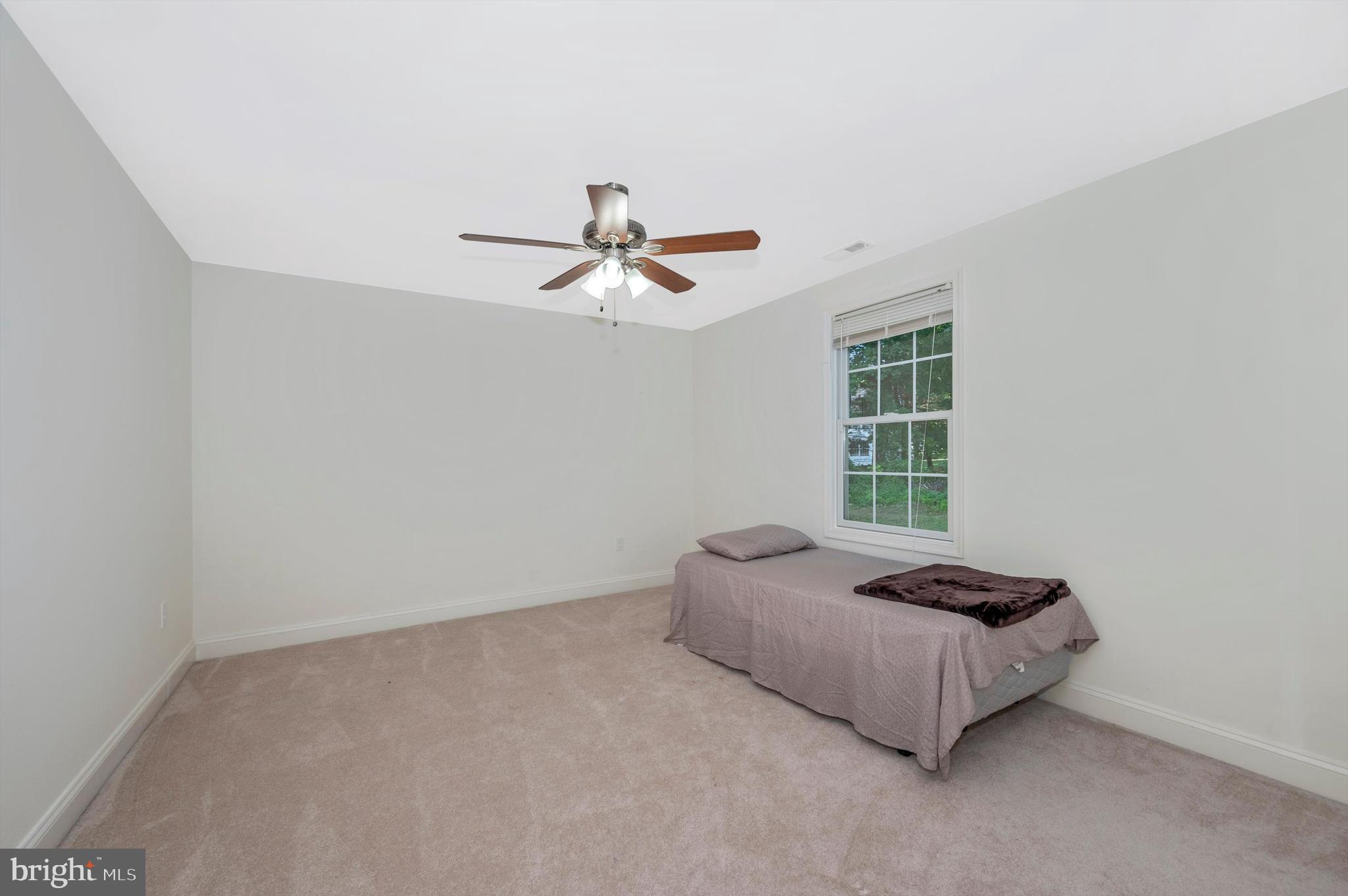 BROOK HILL MANOR - Residential