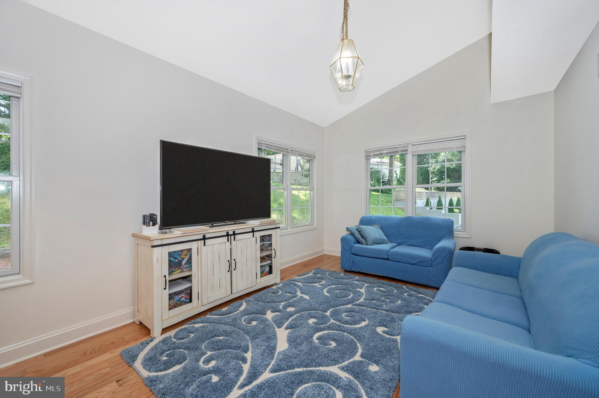 BROOK HILL MANOR - Residential