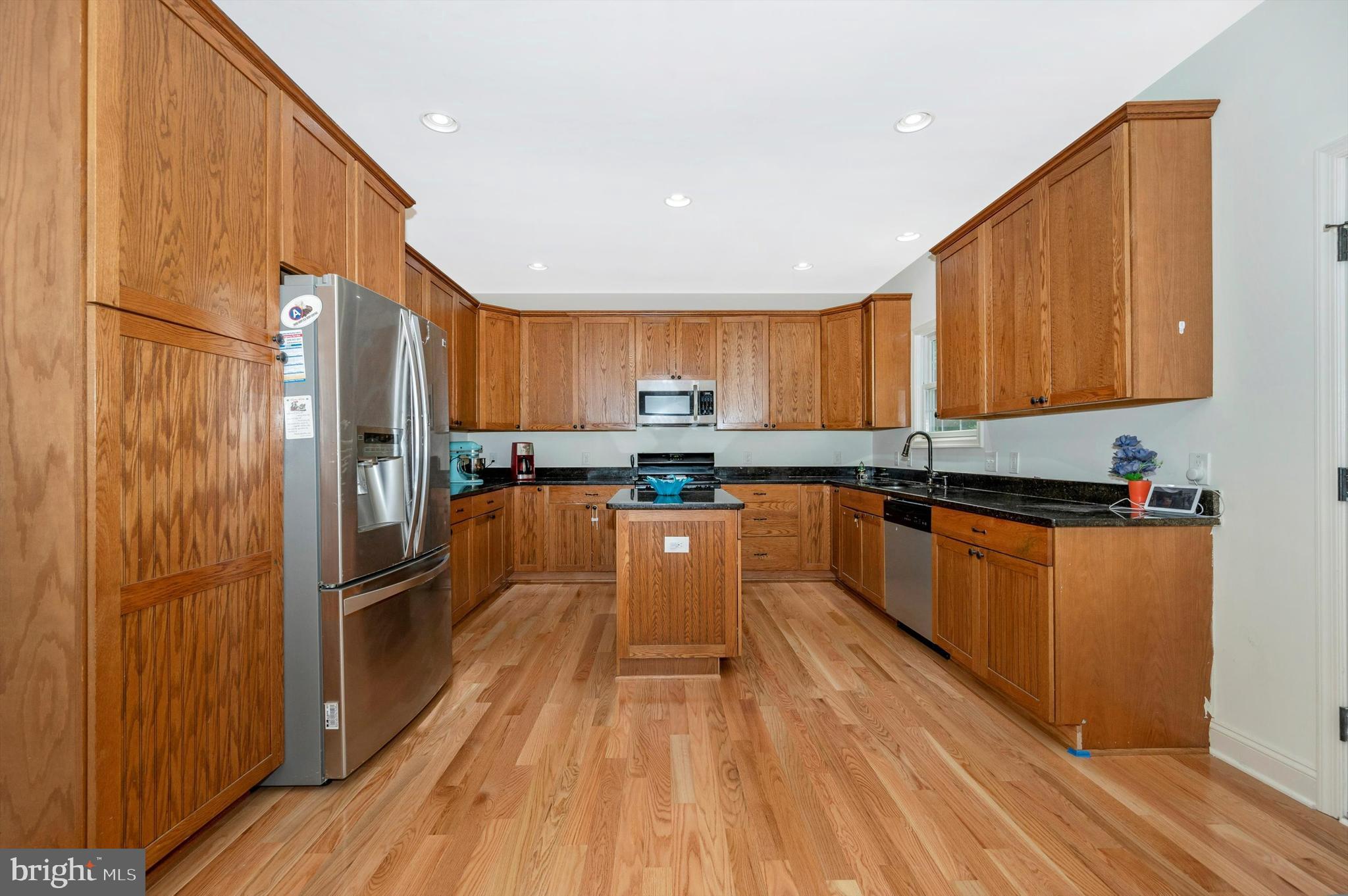 BROOK HILL MANOR - Residential