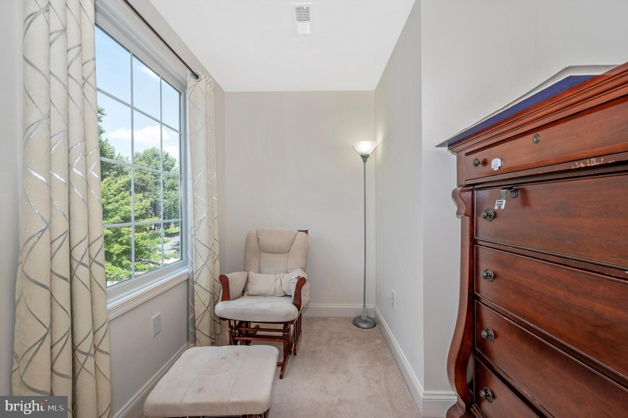 BROOK HILL MANOR - Residential