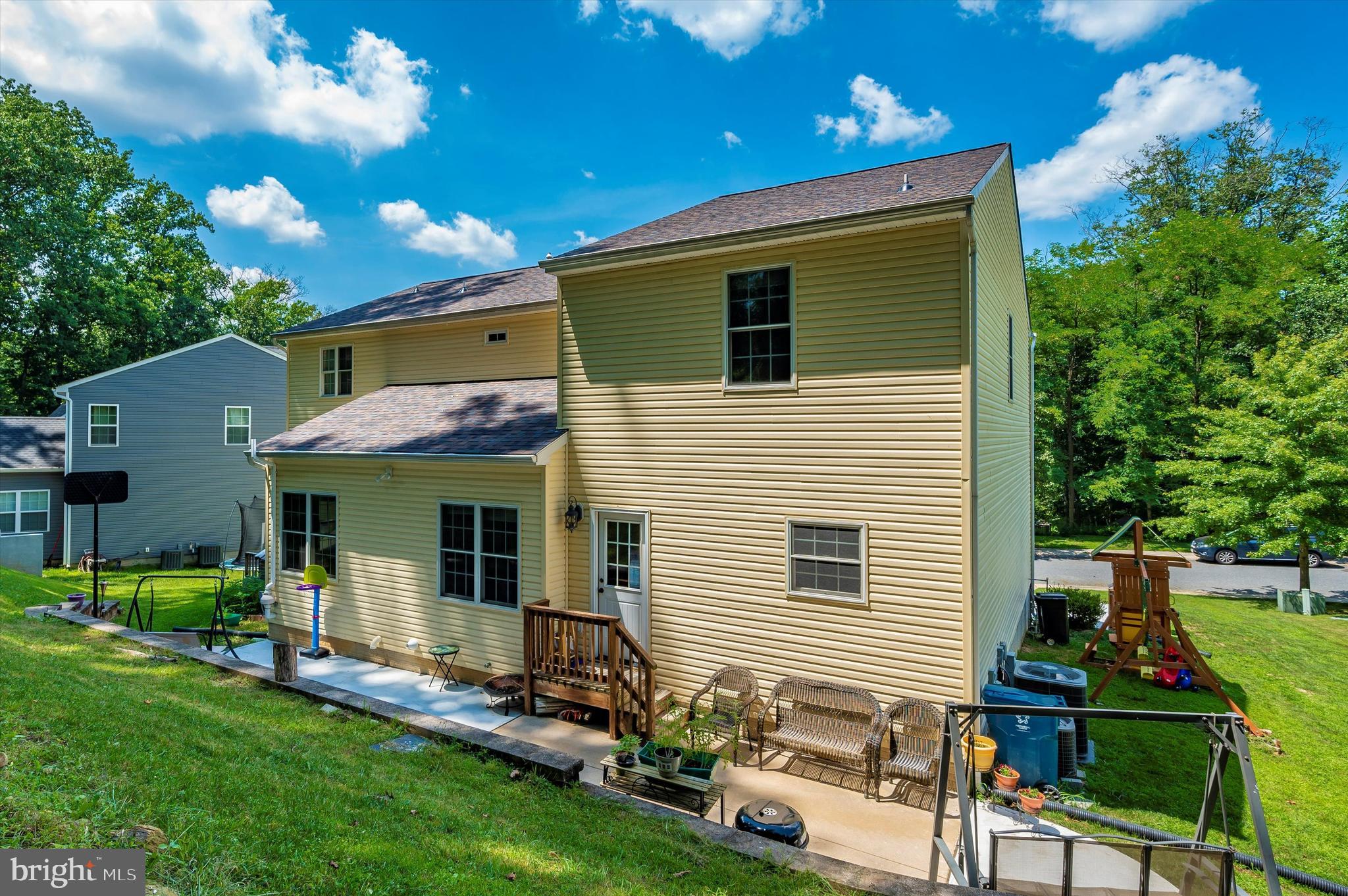 BROOK HILL MANOR - Residential