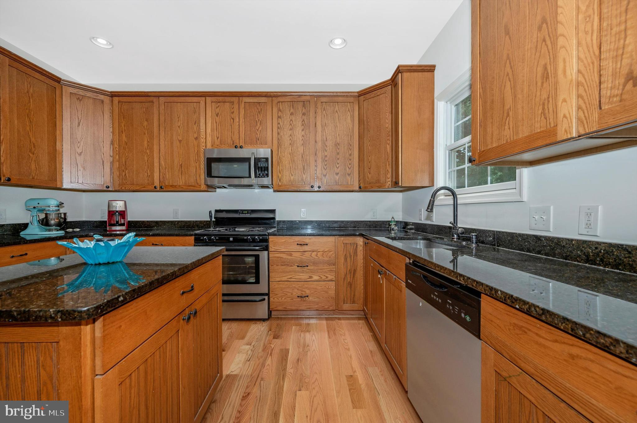 BROOK HILL MANOR - Residential