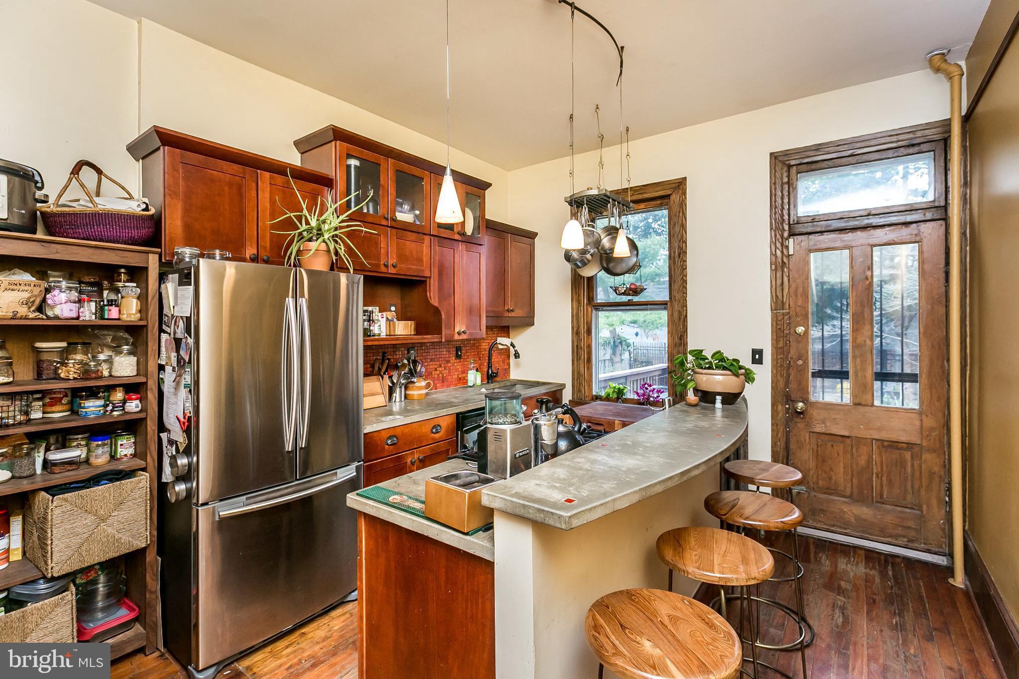 CHARLES VILLAGE - Residential