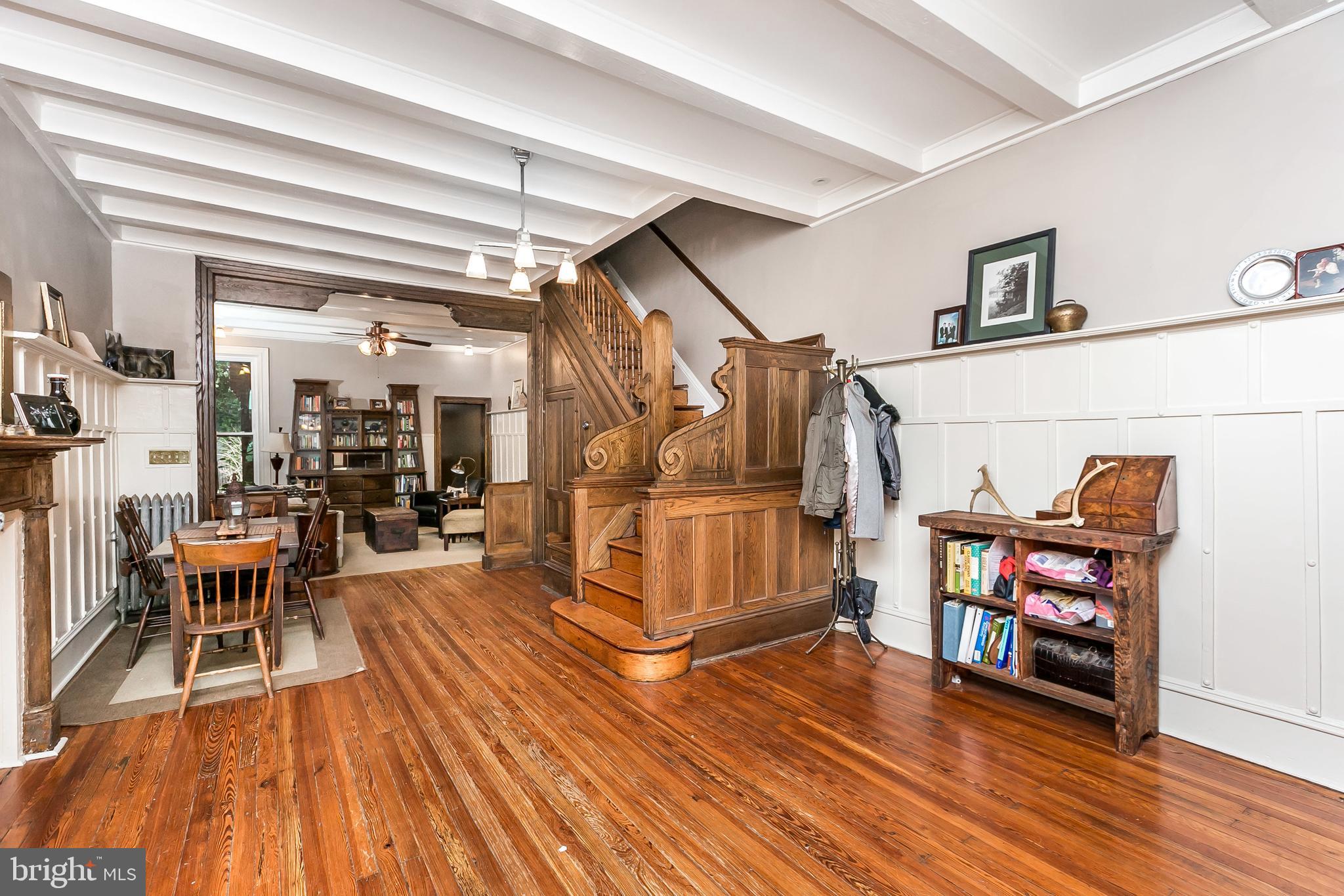 CHARLES VILLAGE - Residential