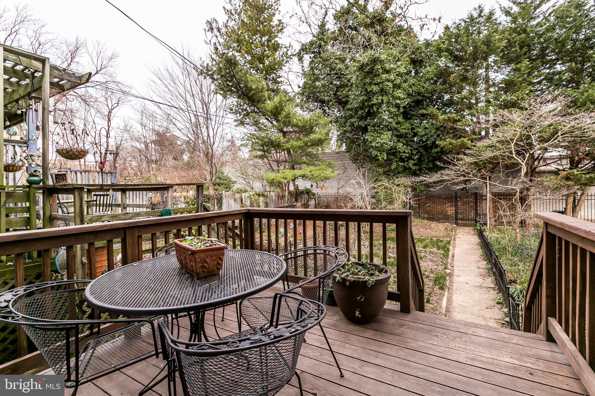 CHARLES VILLAGE - Residential