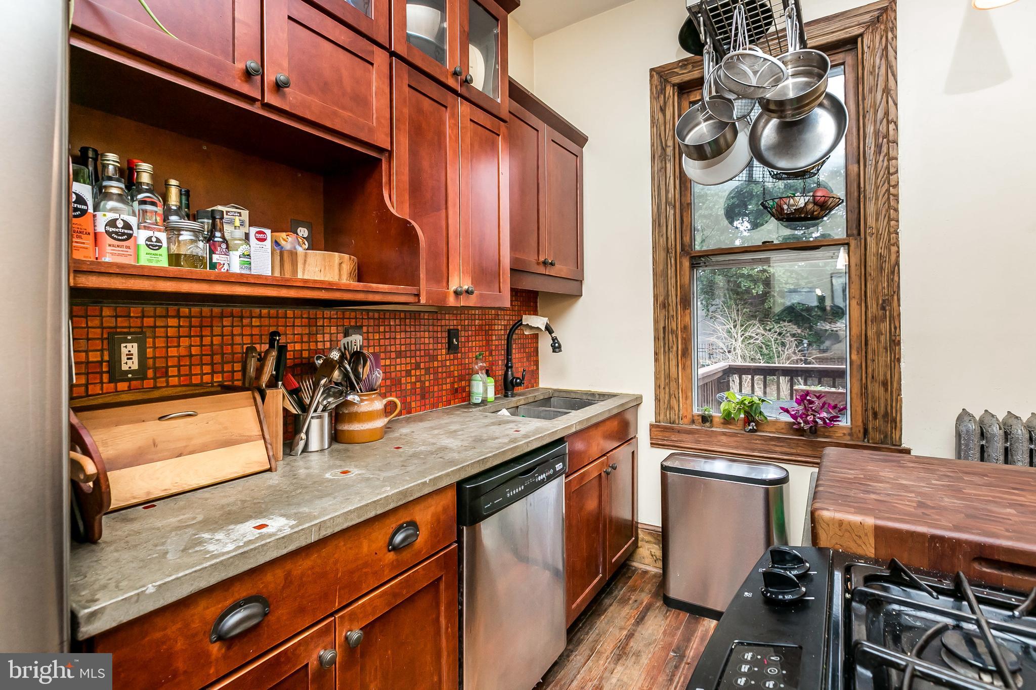 CHARLES VILLAGE - Residential