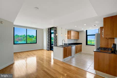 Photo of 2451 Midtown Avenue #1319, ALEXANDRIA, VA 22303 (MLS # VAFX2337804)