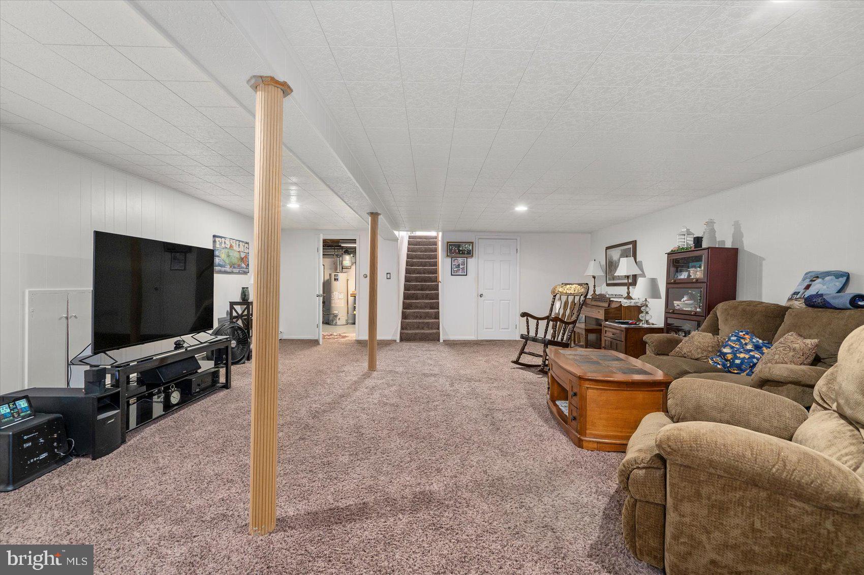 FOUNTAIN HILL - Residential