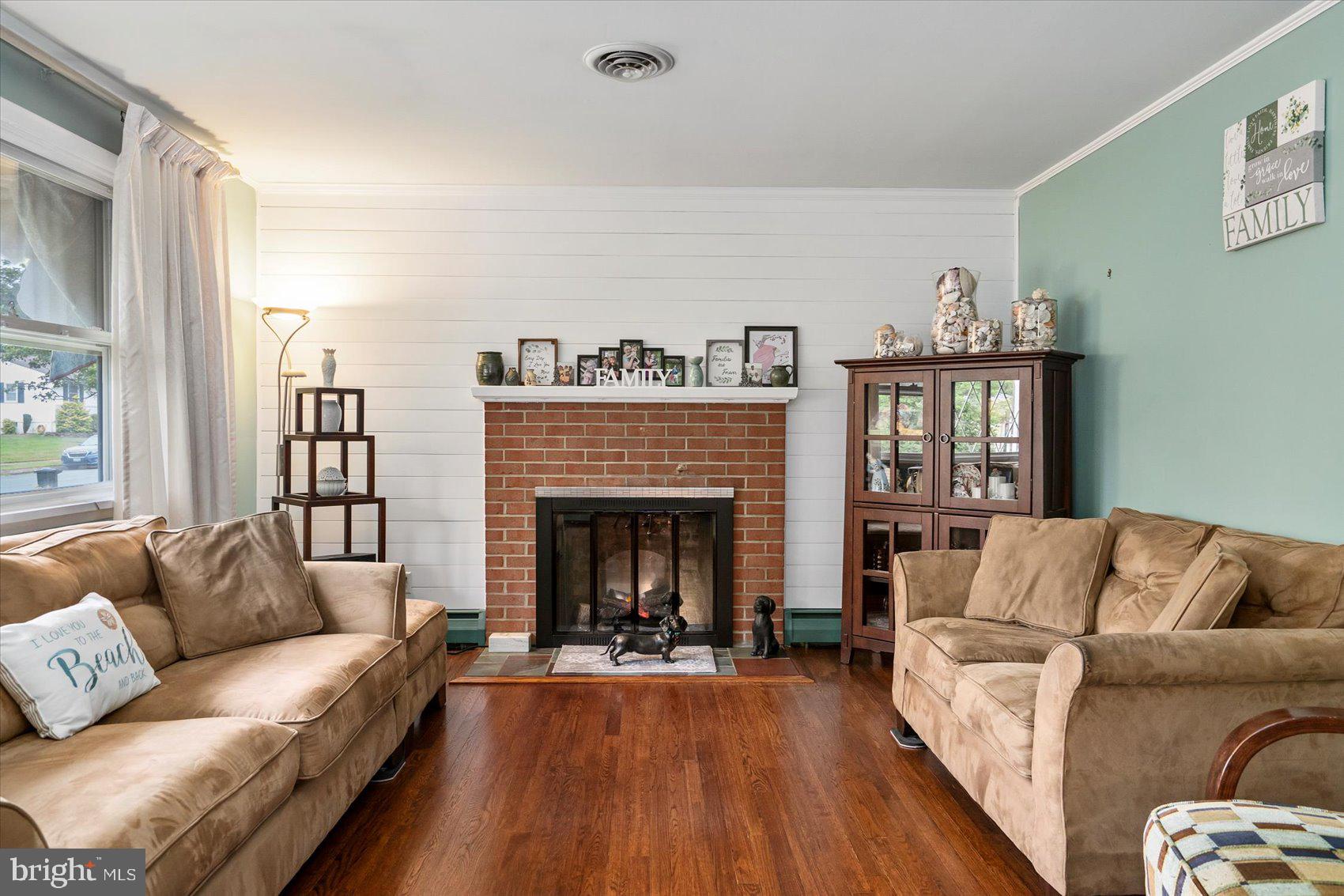 FOUNTAIN HILL - Residential