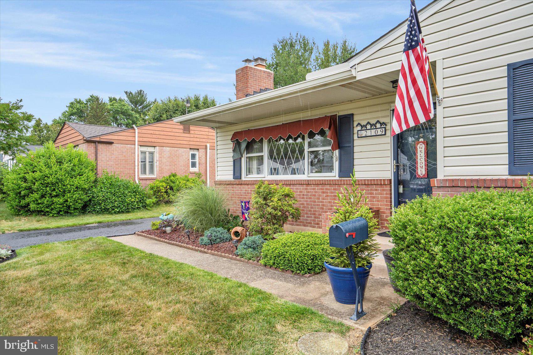 FOUNTAIN HILL - Residential