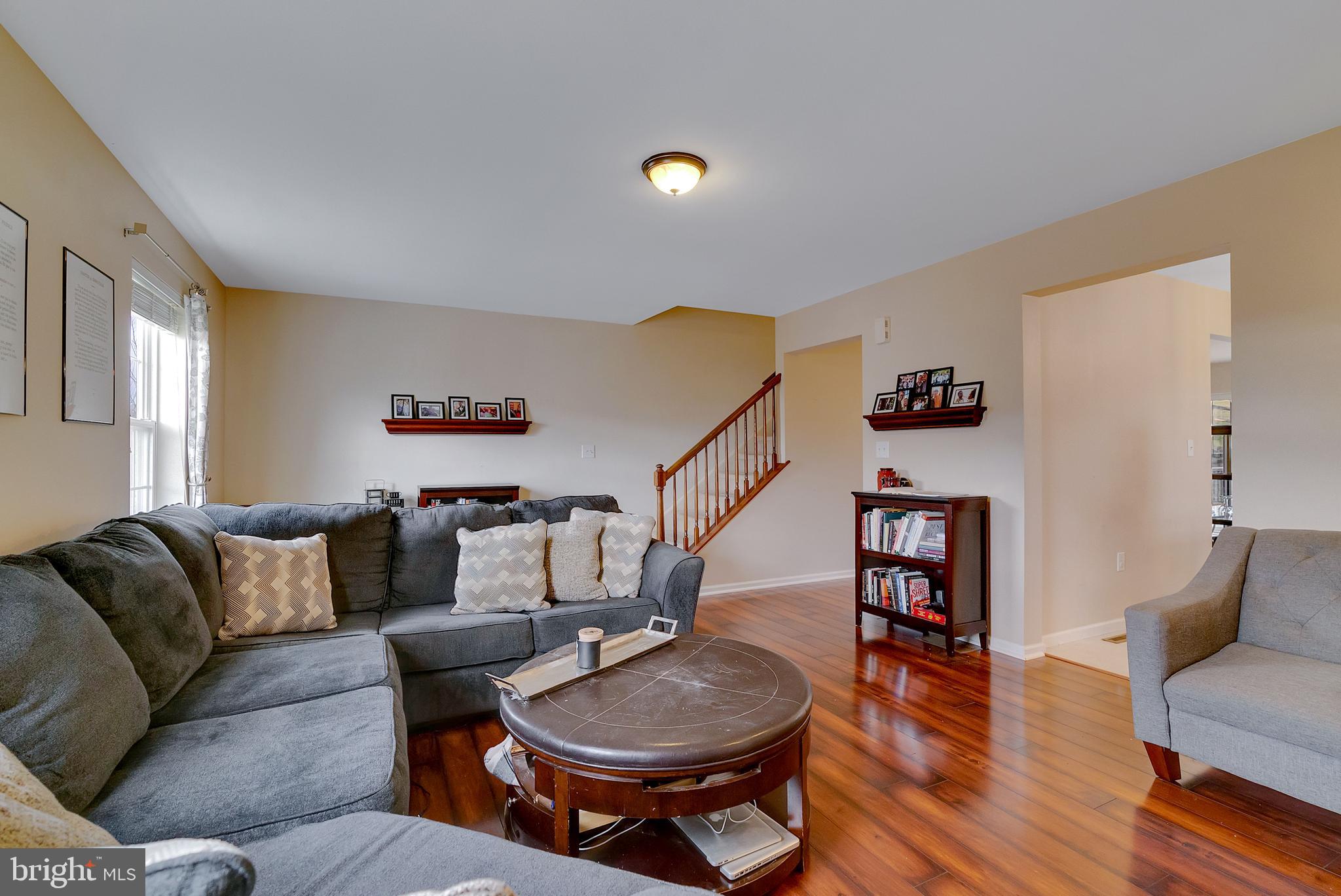 COURT AT THE LEDGES - Residential Lease