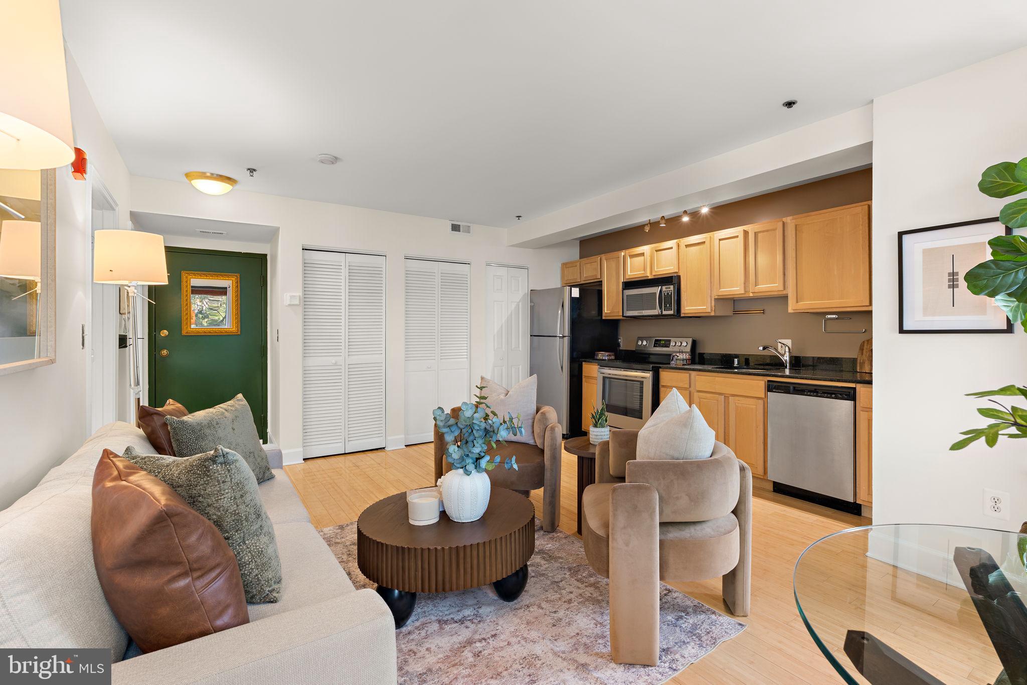 52 QUINCY PLACE NW 302