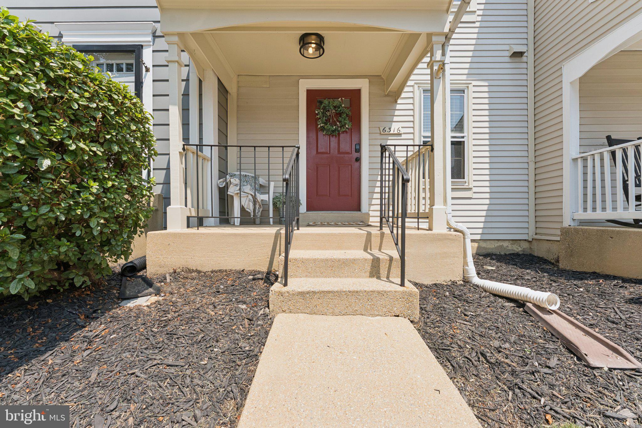 6316 CHIMNEY WOOD COURT
