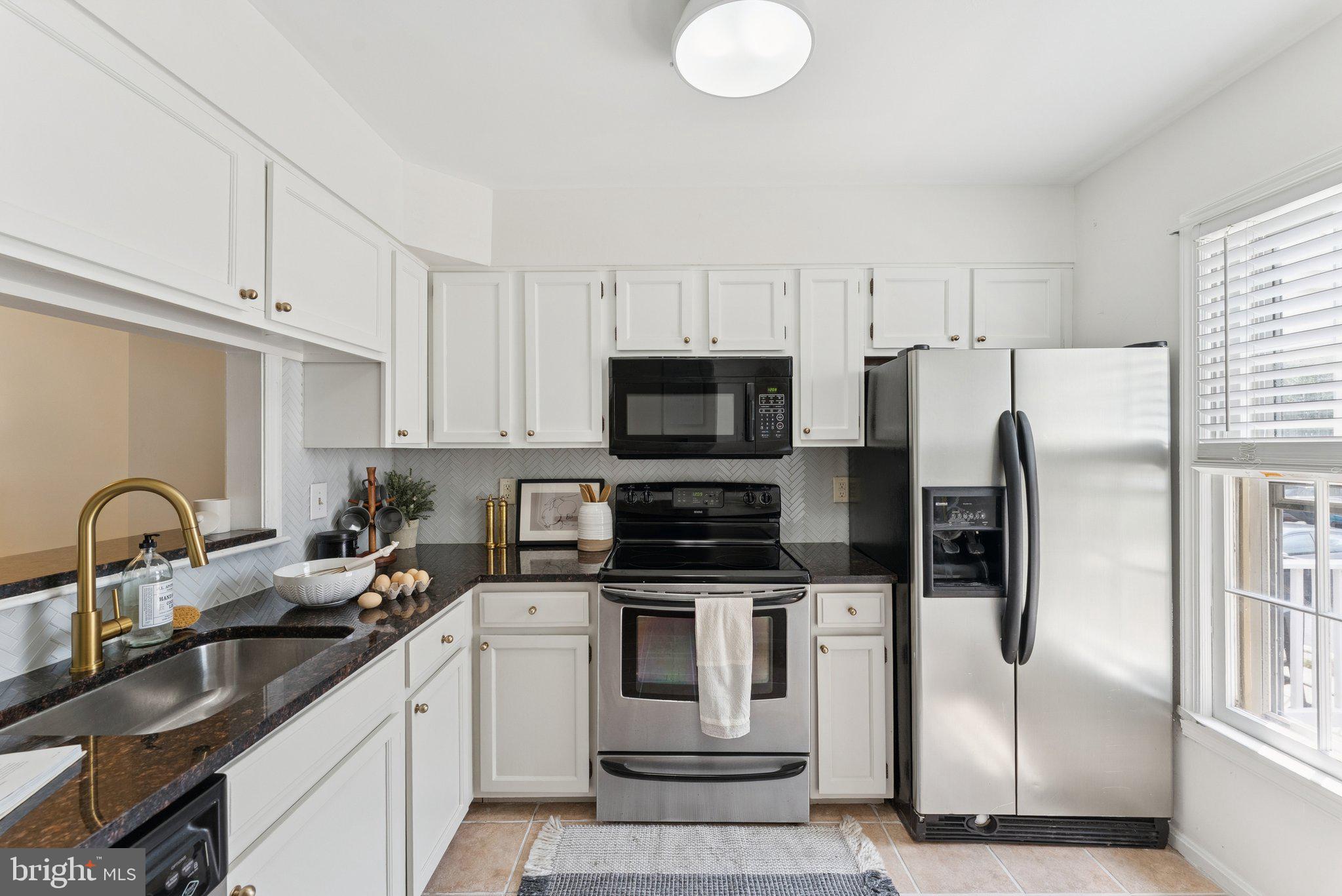 6316 CHIMNEY WOOD COURT
