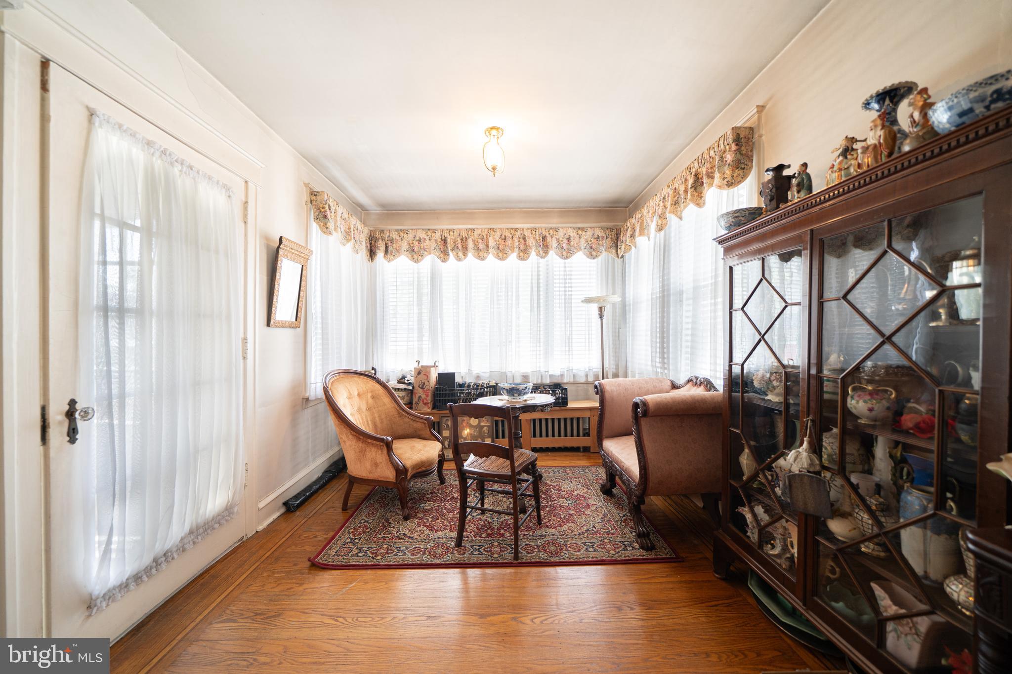 3301 ENGLEWOOD STREET