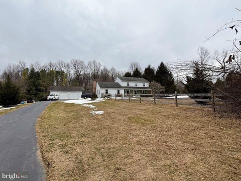 103 KURTZ LANE COATESVILLE PA 19320