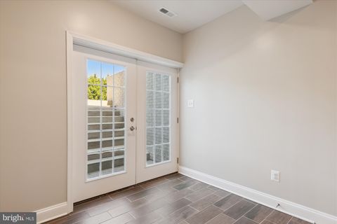 listing image 50
