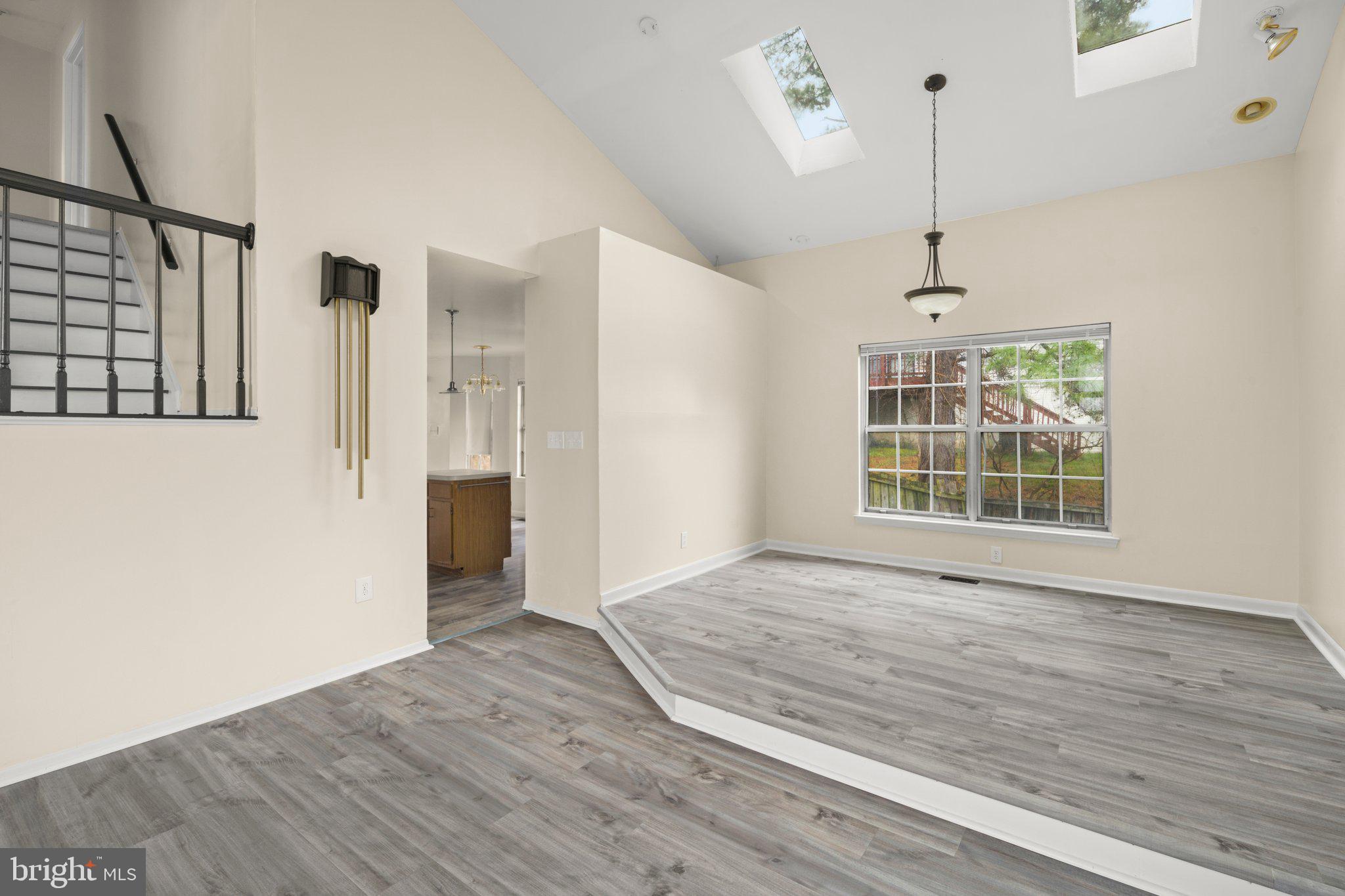 FINNS WALK - Residential Lease