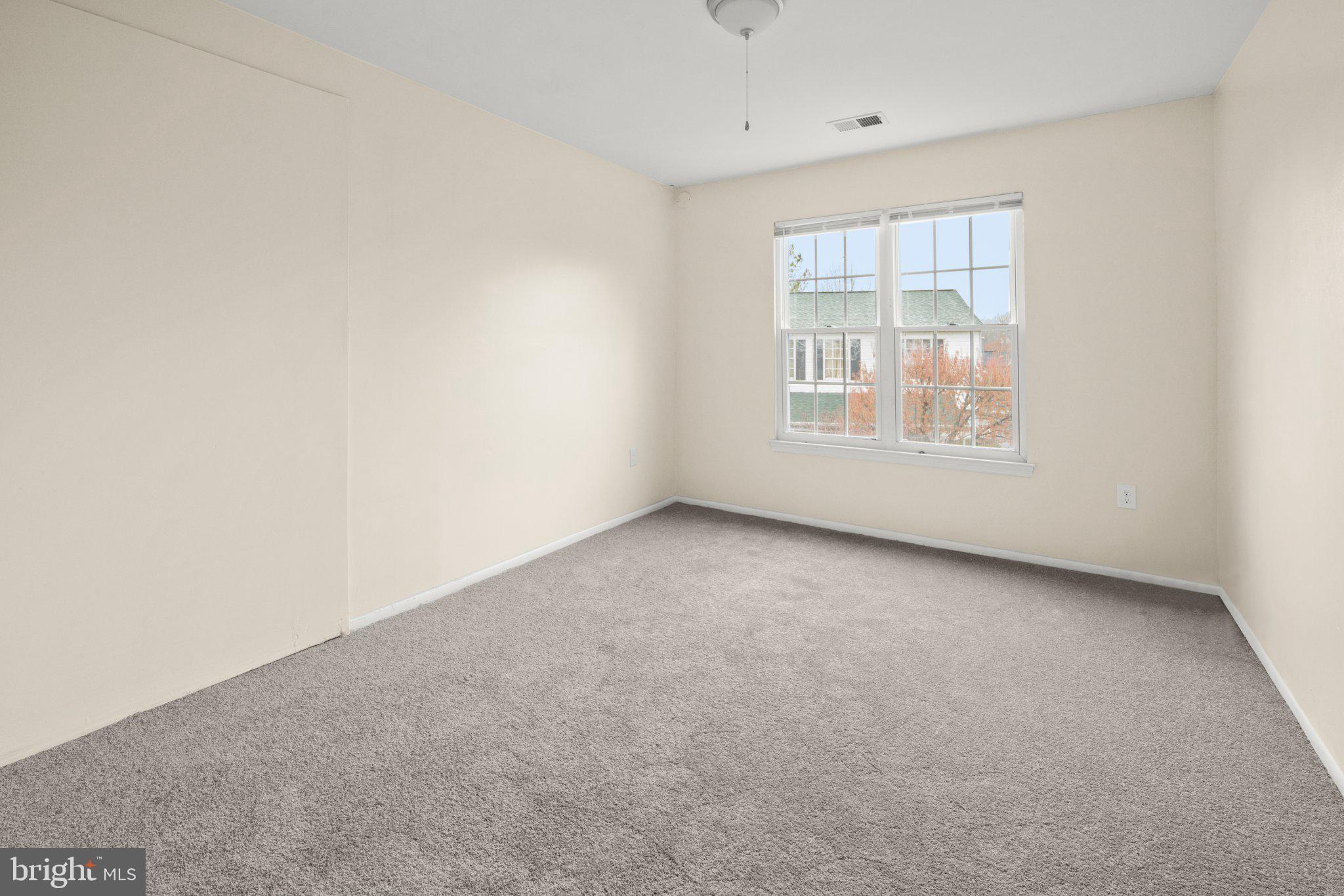 FINNS WALK - Residential Lease