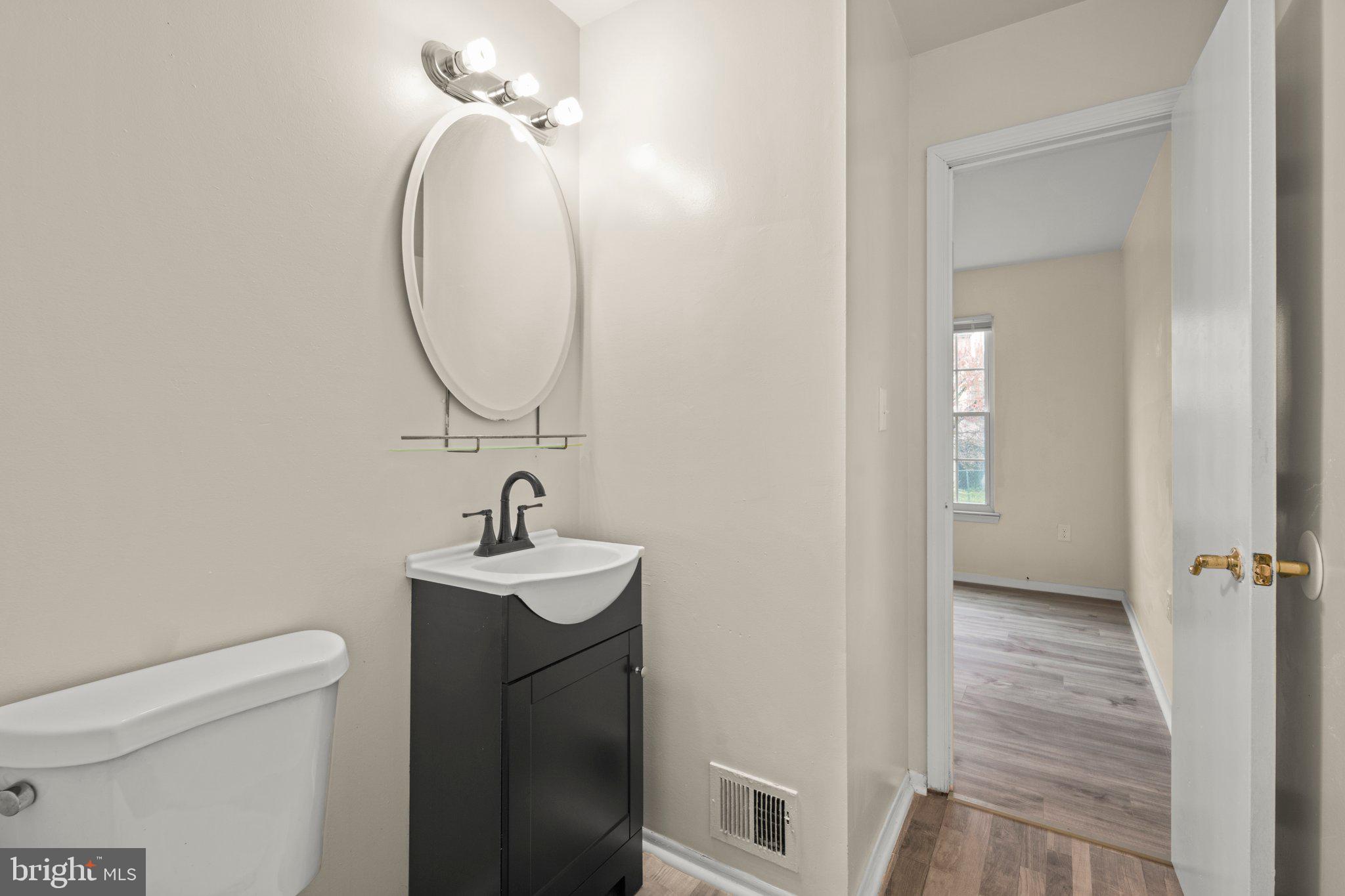 FINNS WALK - Residential Lease