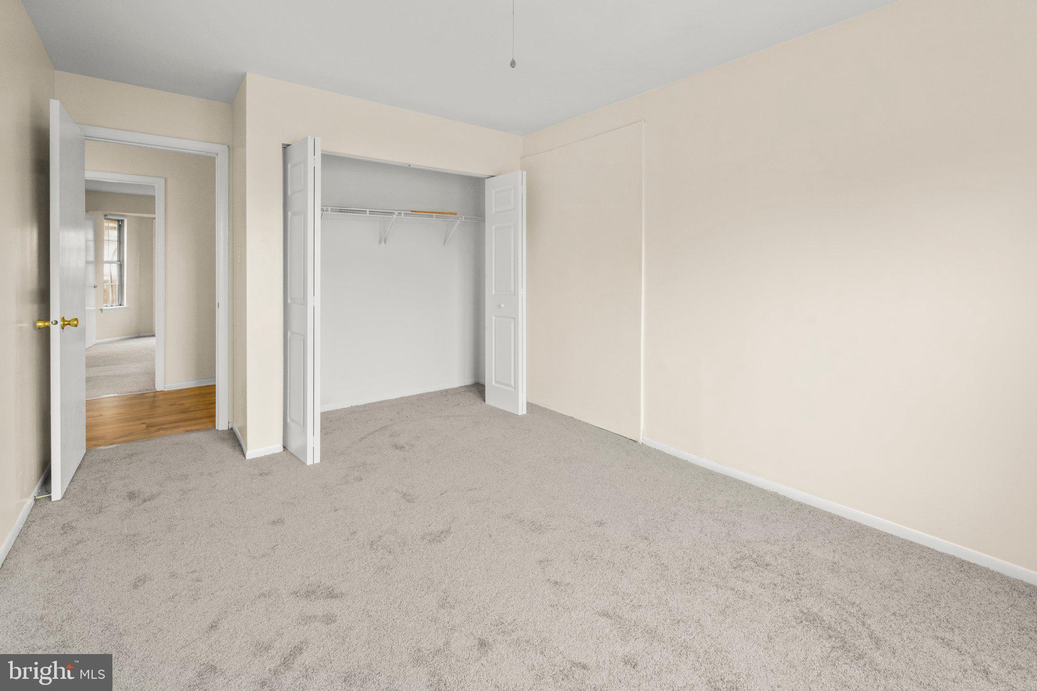 FINNS WALK - Residential Lease