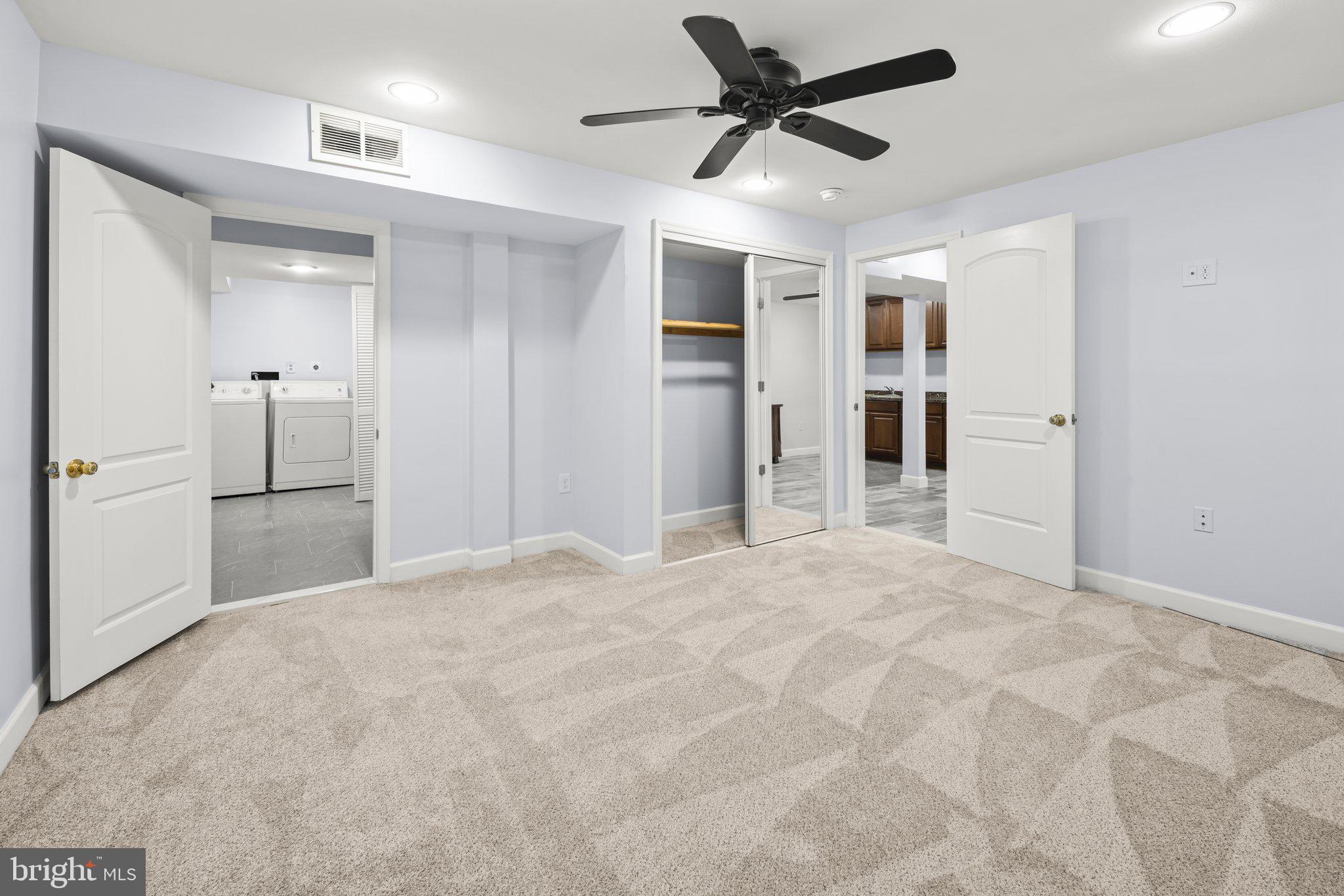 FINNS WALK - Residential Lease