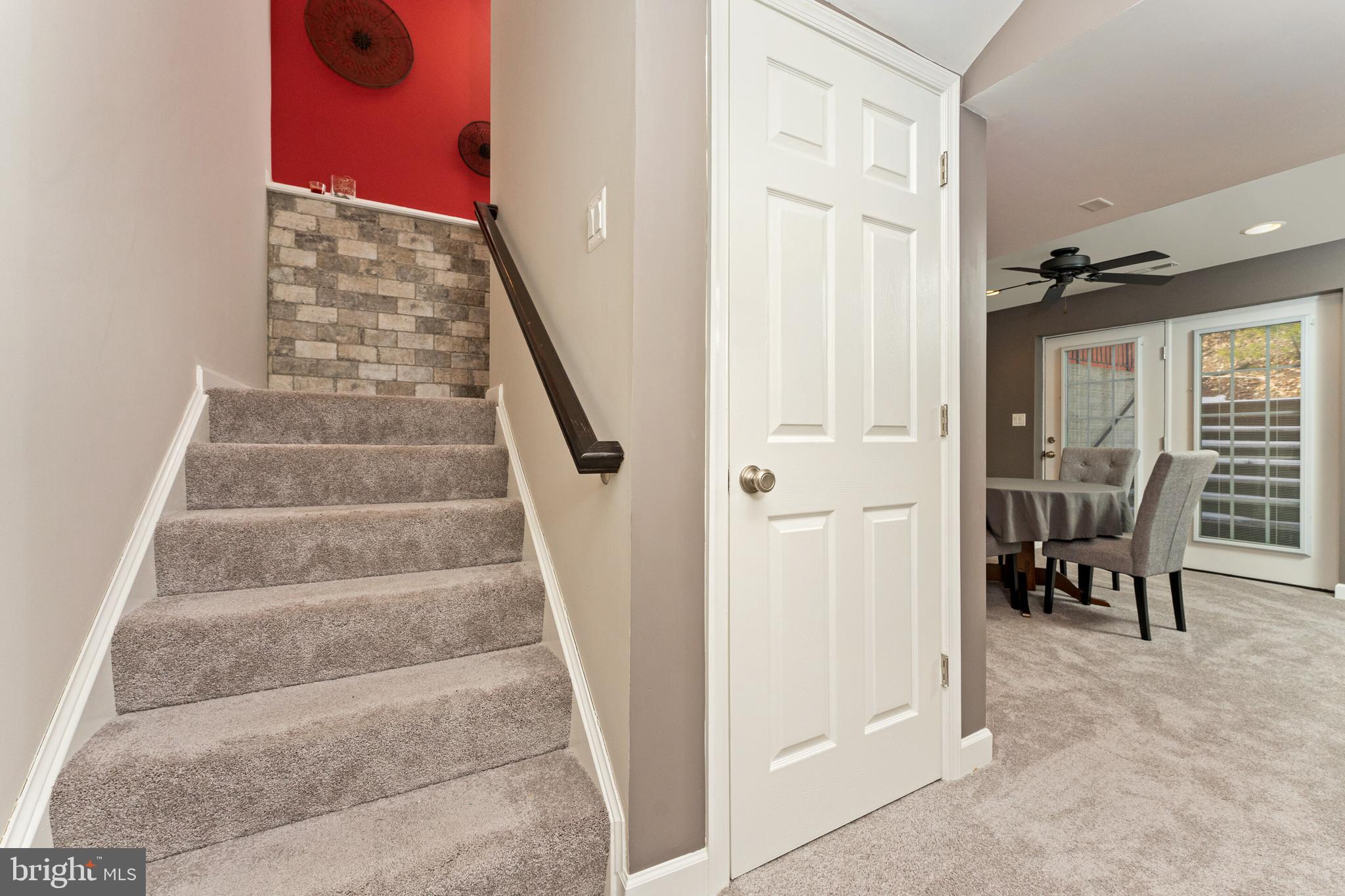 VAN BUREN VILLAGE - Residential