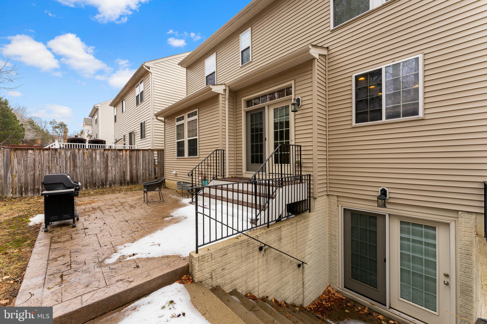 VAN BUREN VILLAGE - Residential