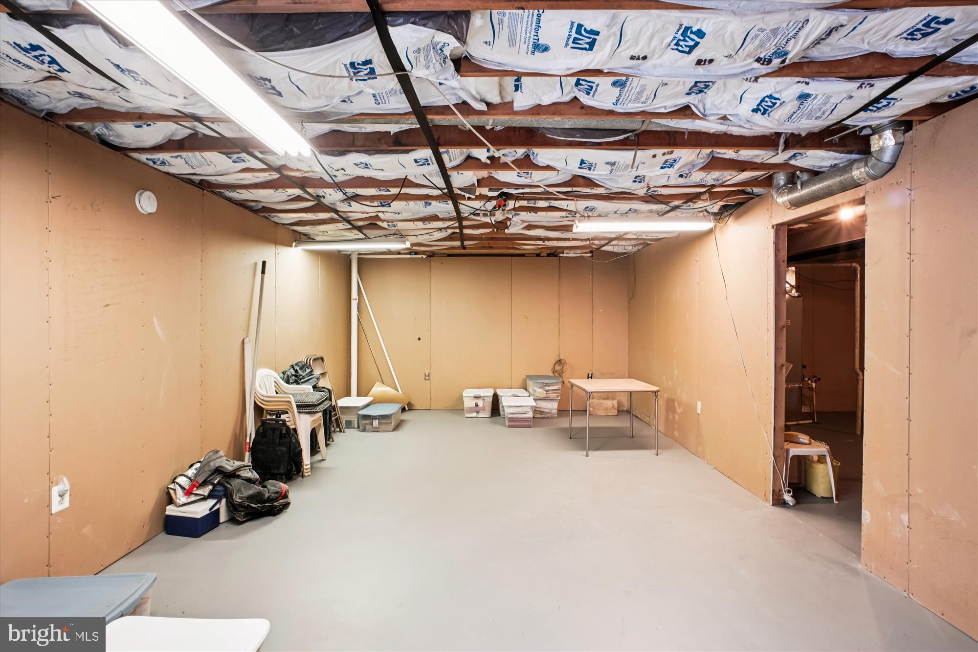 WOLF TRAP WOODS - Residential