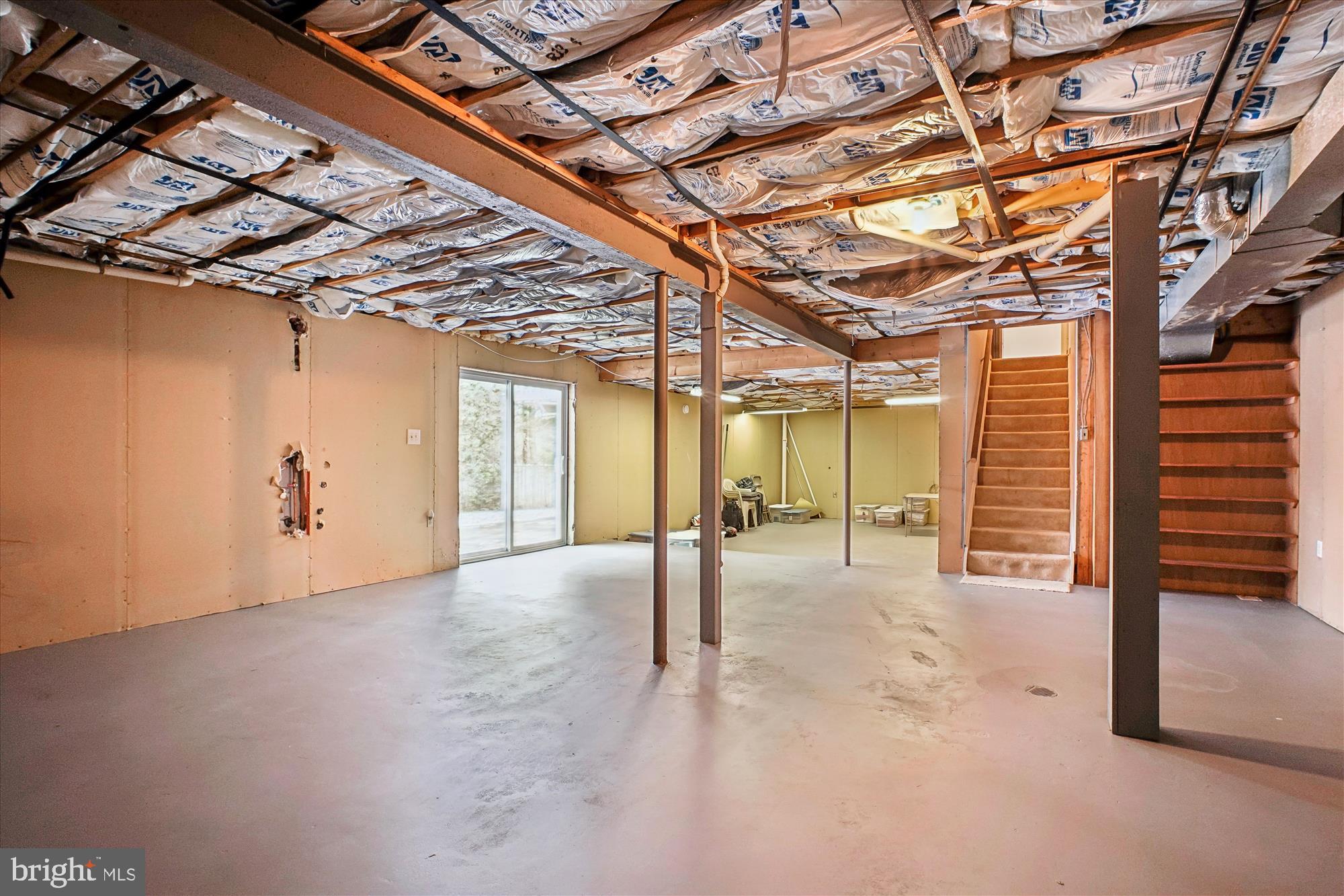 WOLF TRAP WOODS - Residential