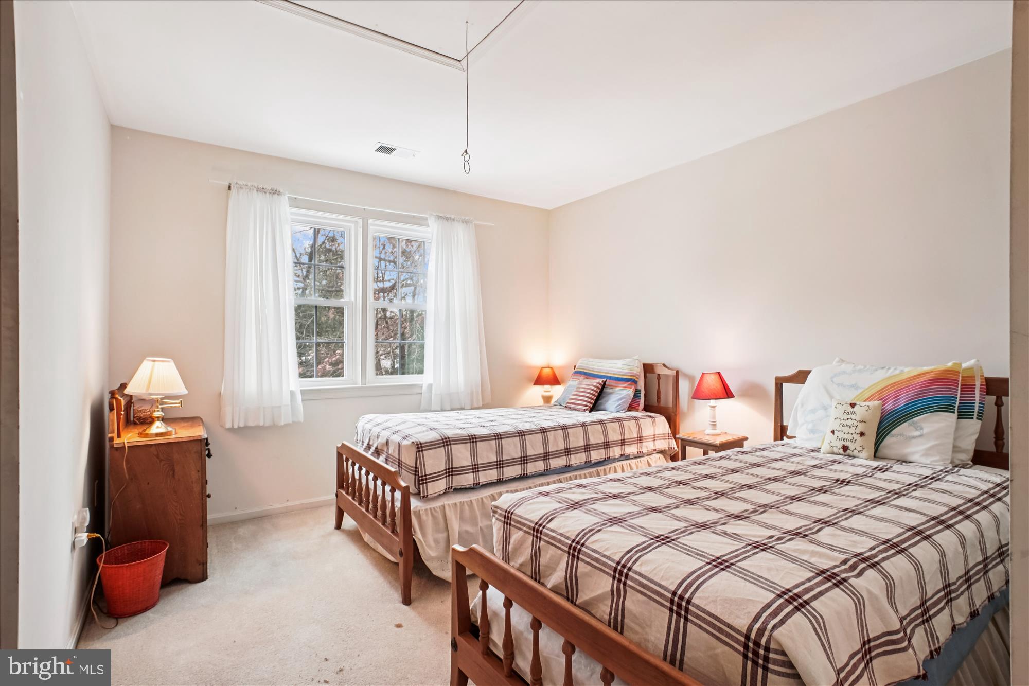 WOLF TRAP WOODS - Residential