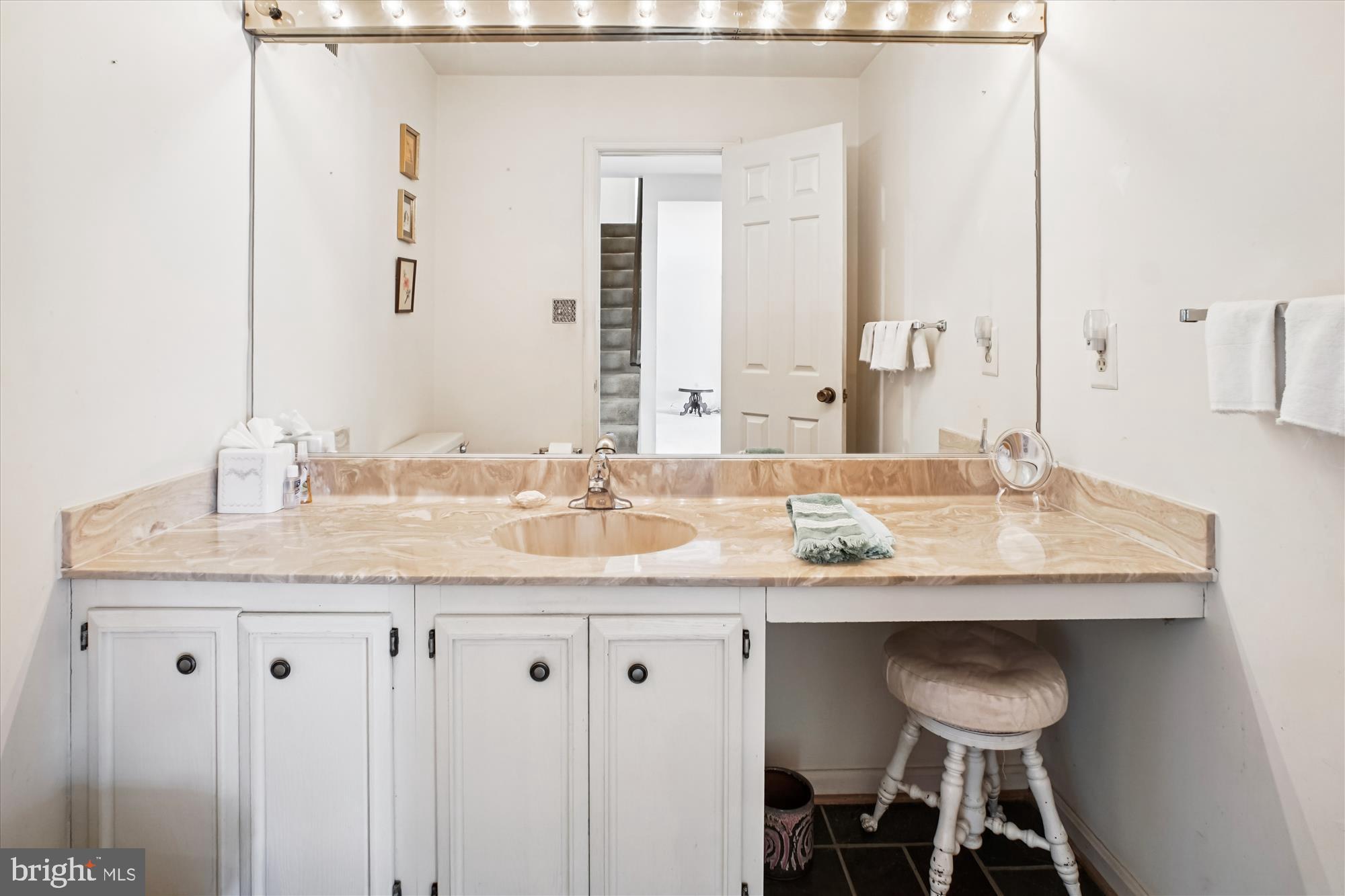 WOLF TRAP WOODS - Residential