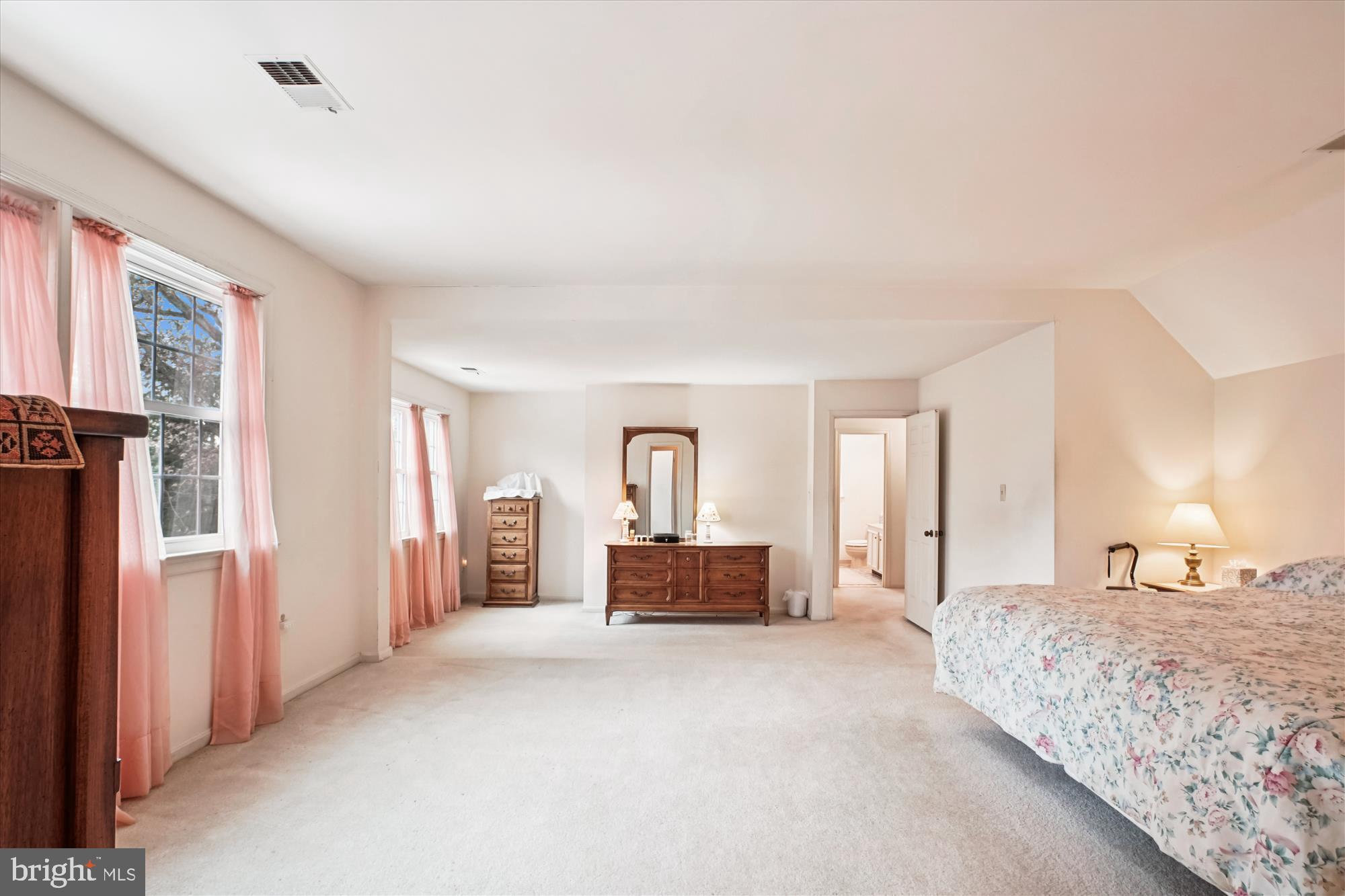 WOLF TRAP WOODS - Residential