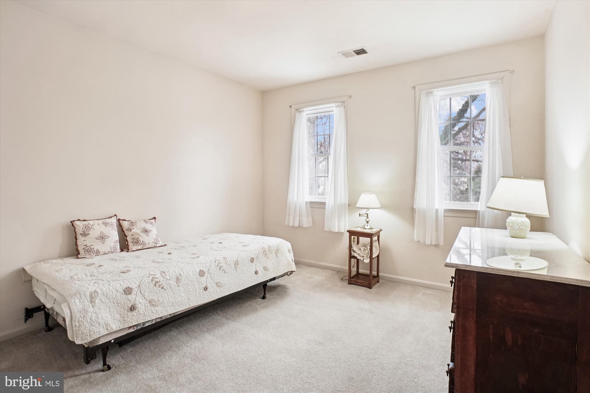 WOLF TRAP WOODS - Residential