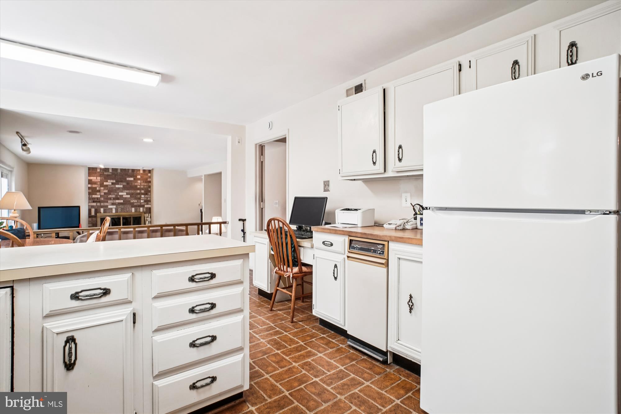 WOLF TRAP WOODS - Residential