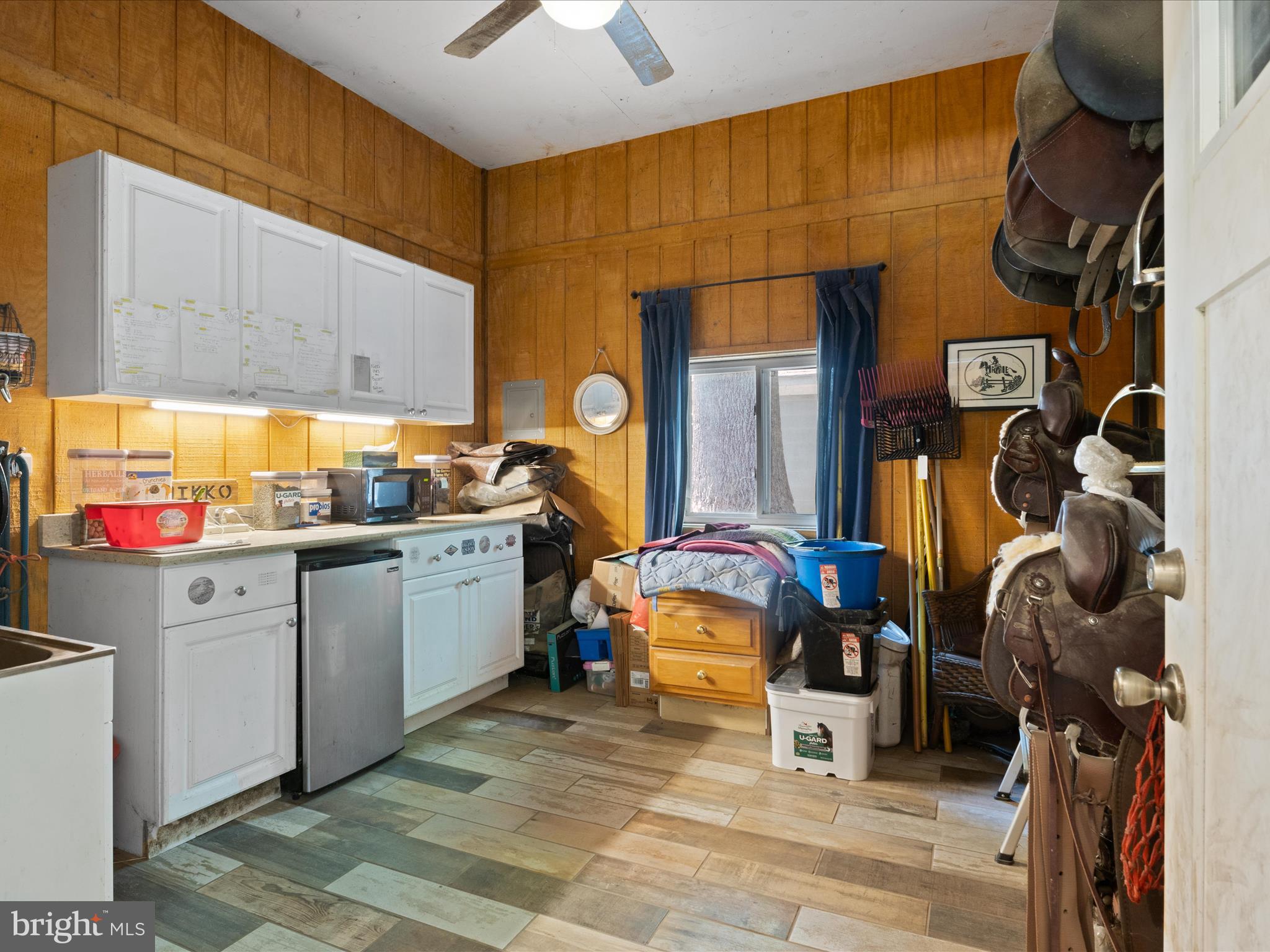 LAKEWOOD ESTATES - Residential