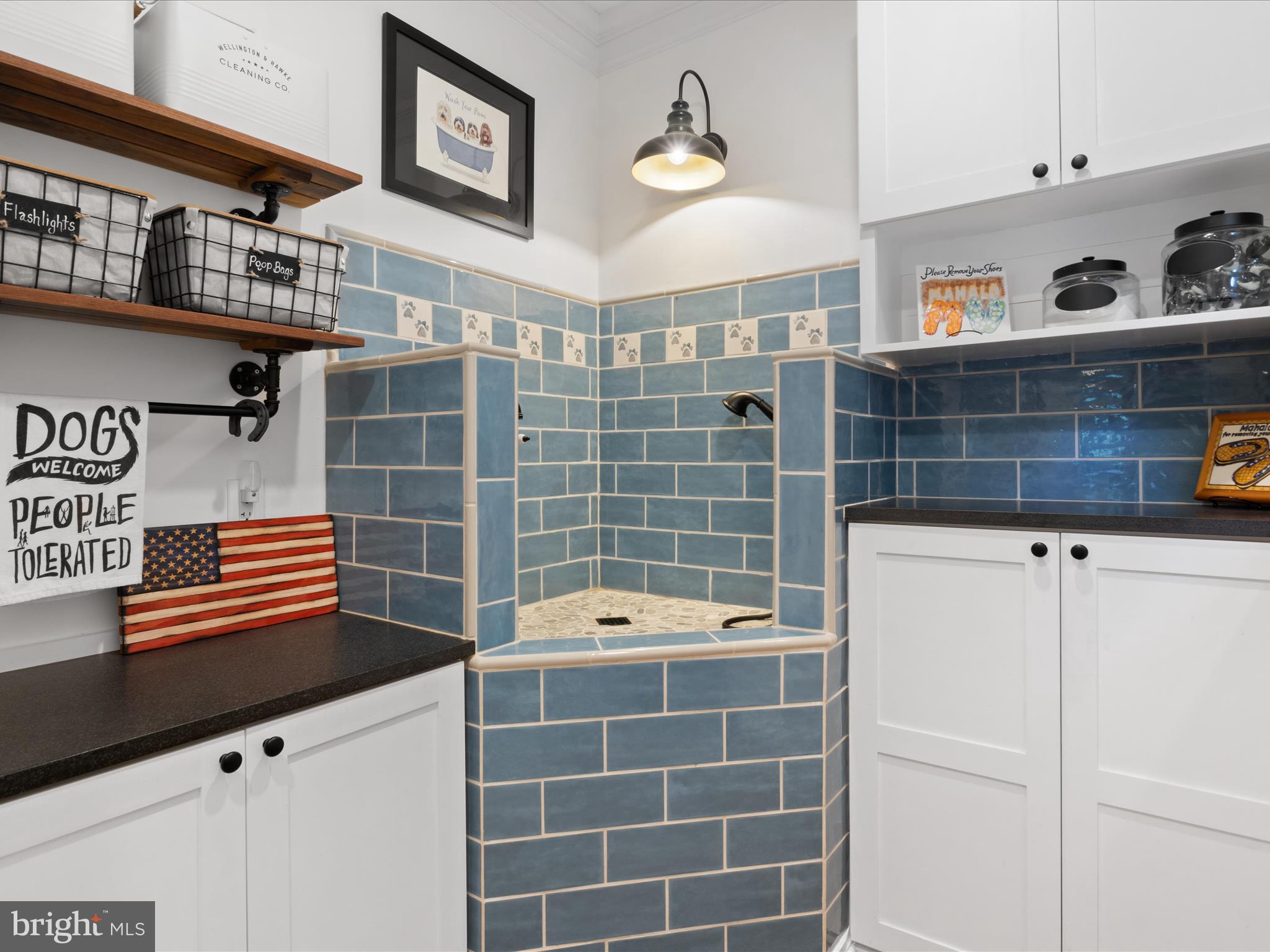 LAKEWOOD ESTATES - Residential