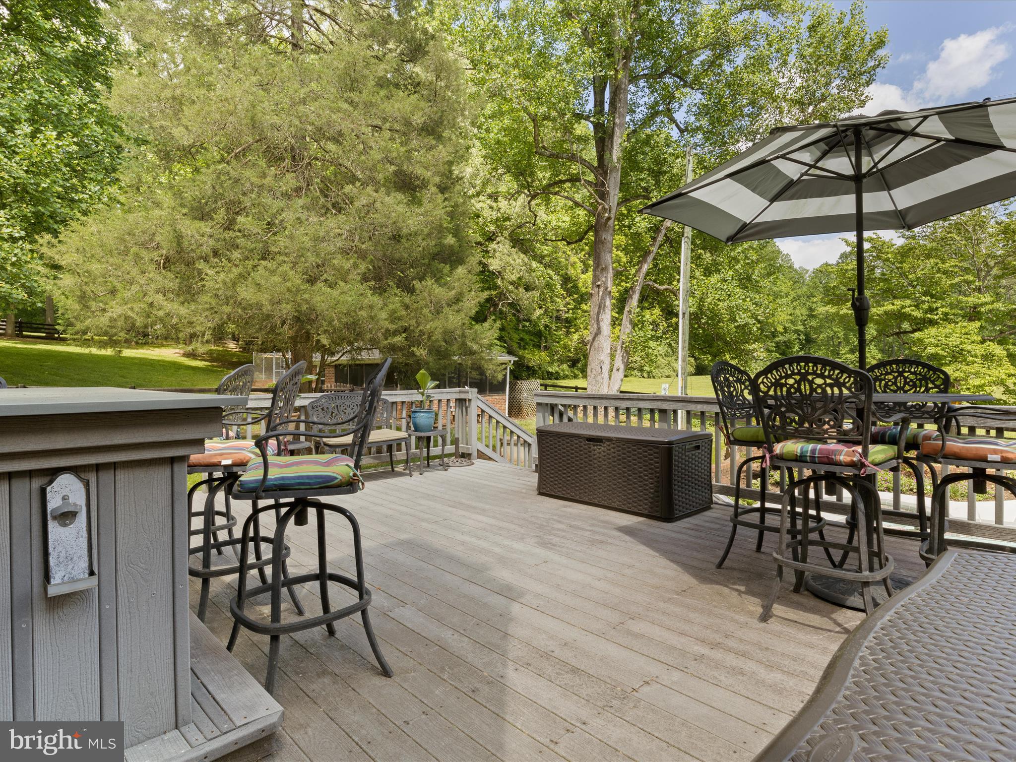 LAKEWOOD ESTATES - Residential