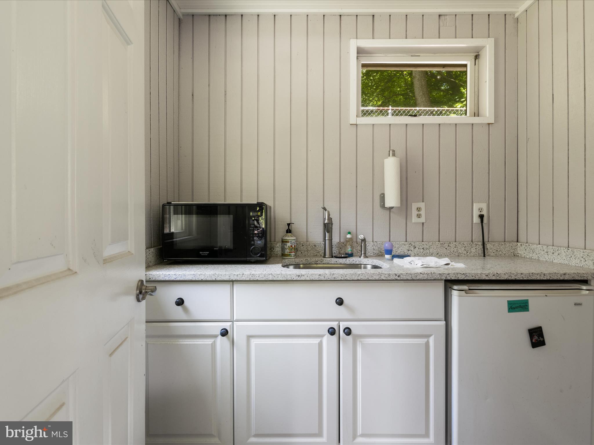 LAKEWOOD ESTATES - Residential