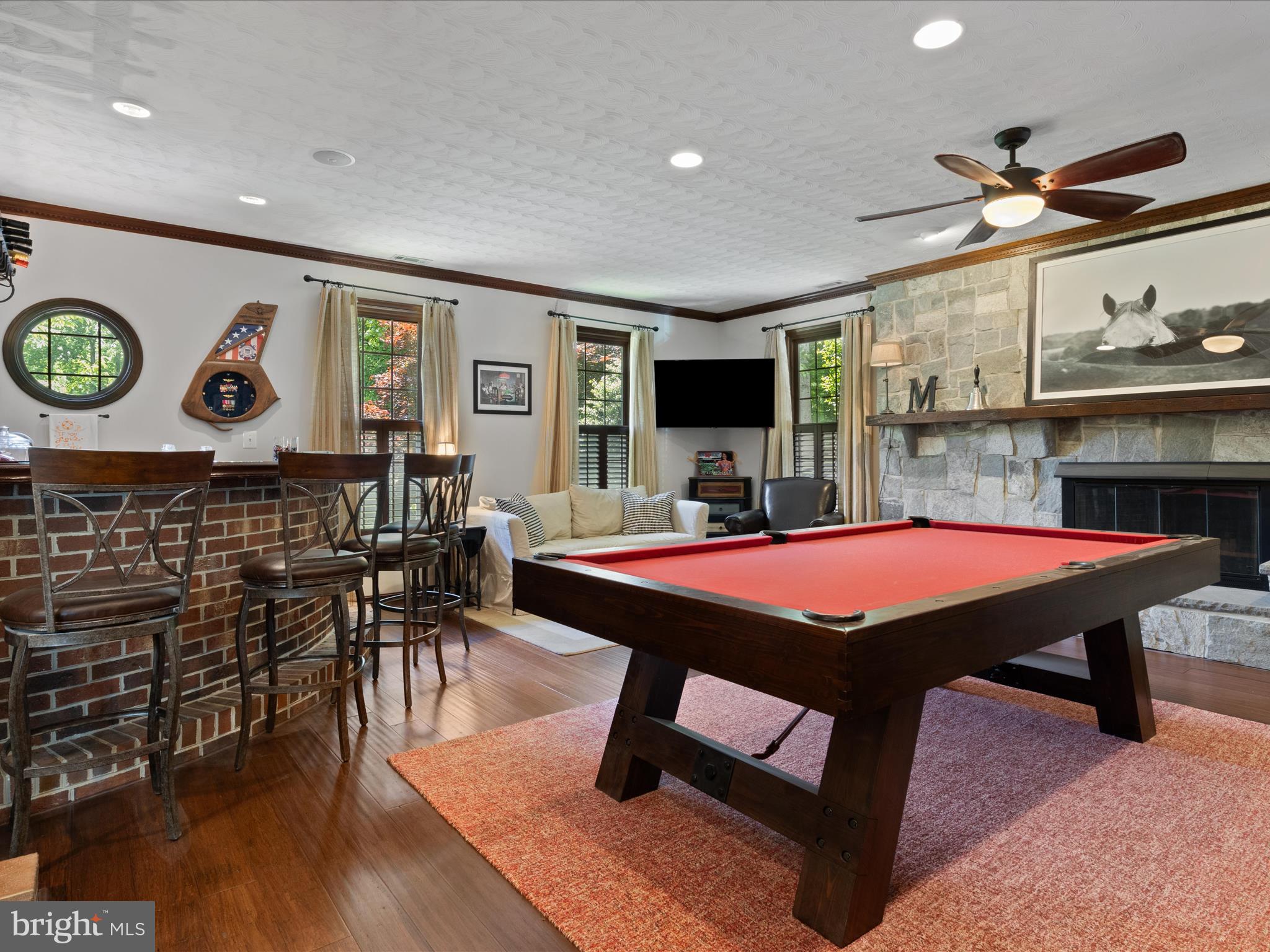 LAKEWOOD ESTATES - Residential