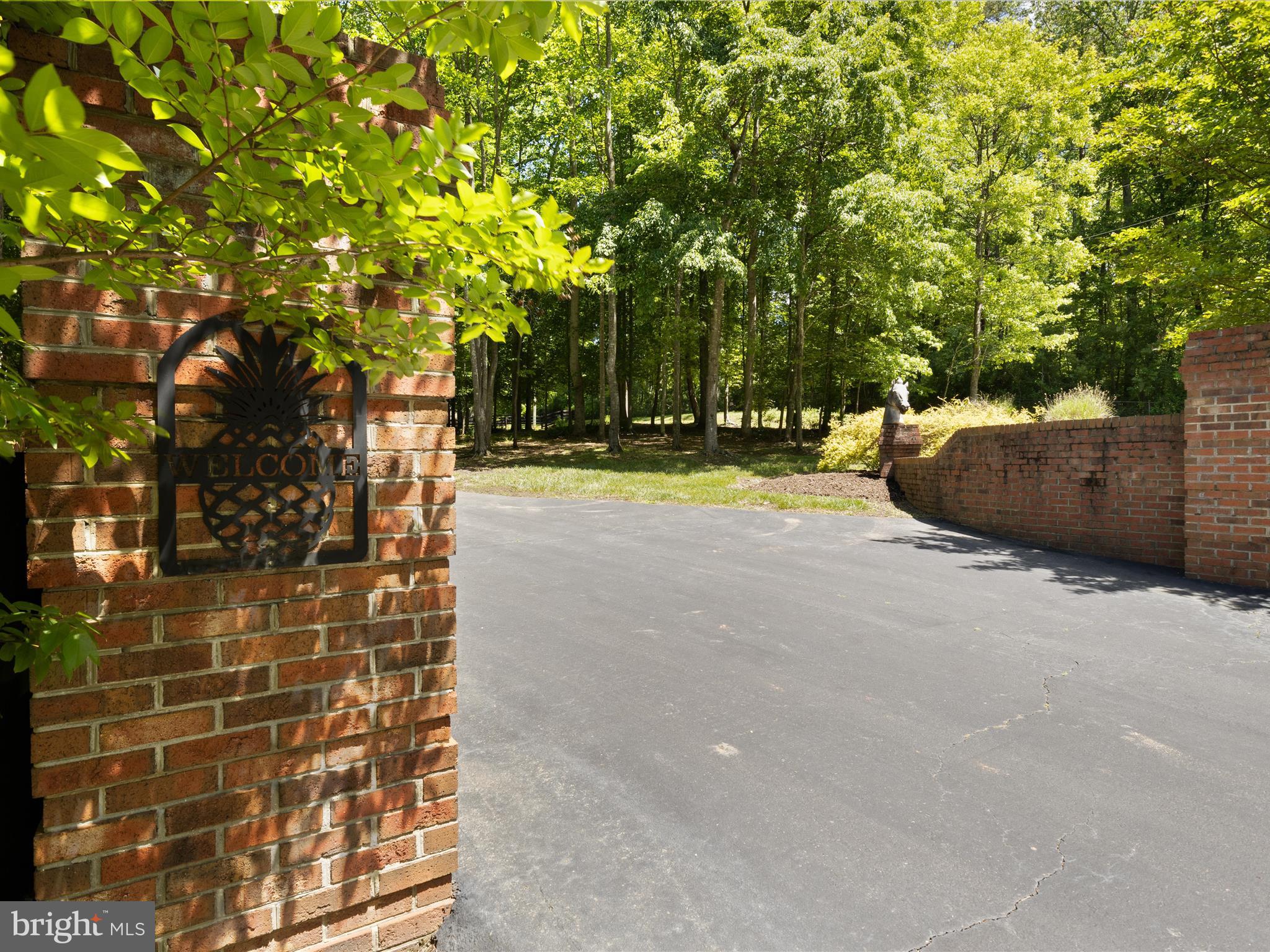 LAKEWOOD ESTATES - Residential