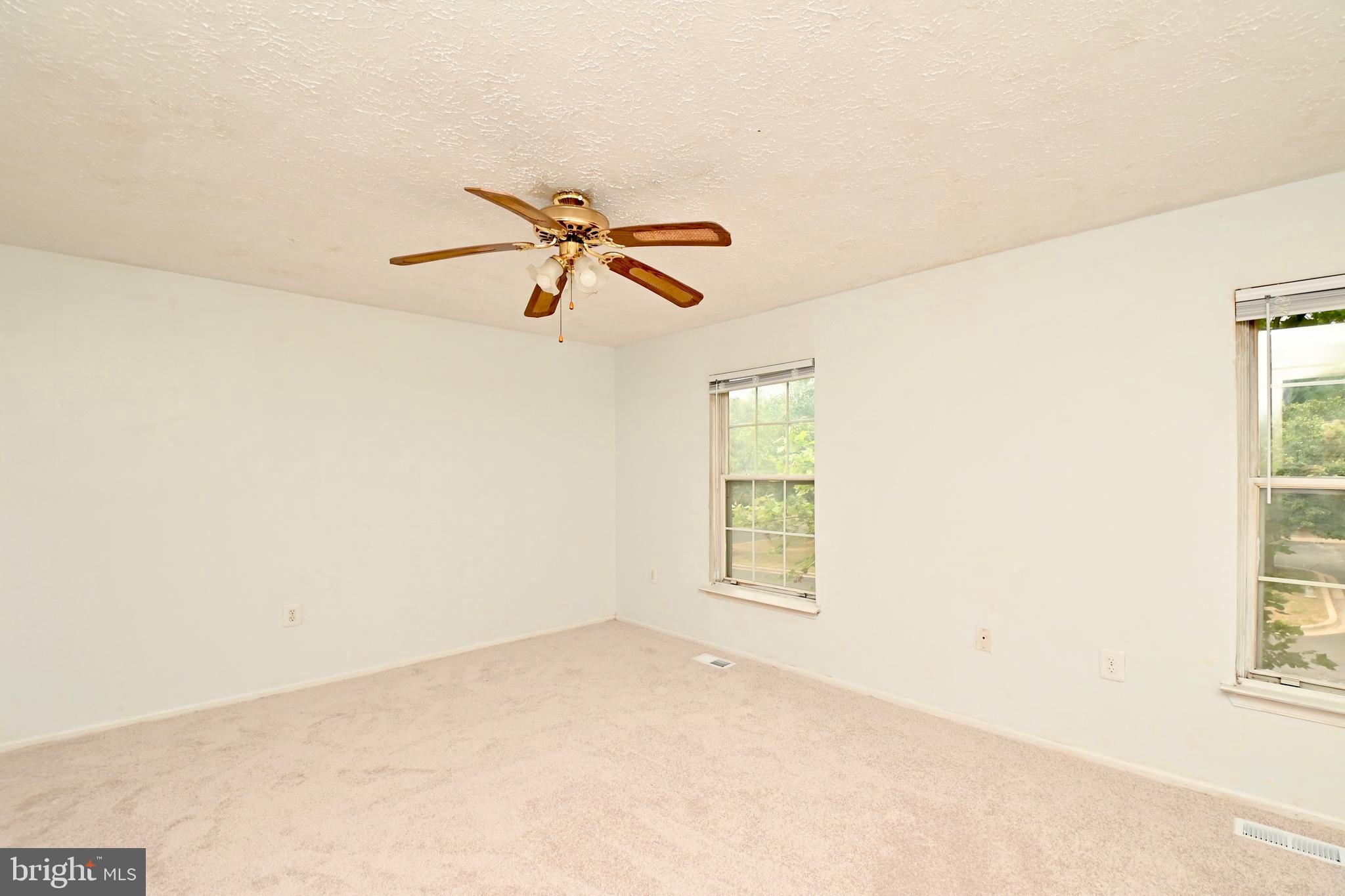 CLINTON PLAZA TOWNHOUSES - Residential