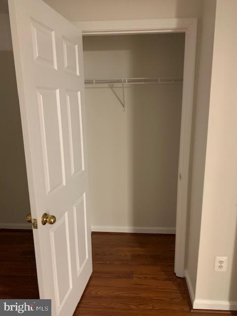 MANORS AT MCNAIR FARMS - Residential Lease