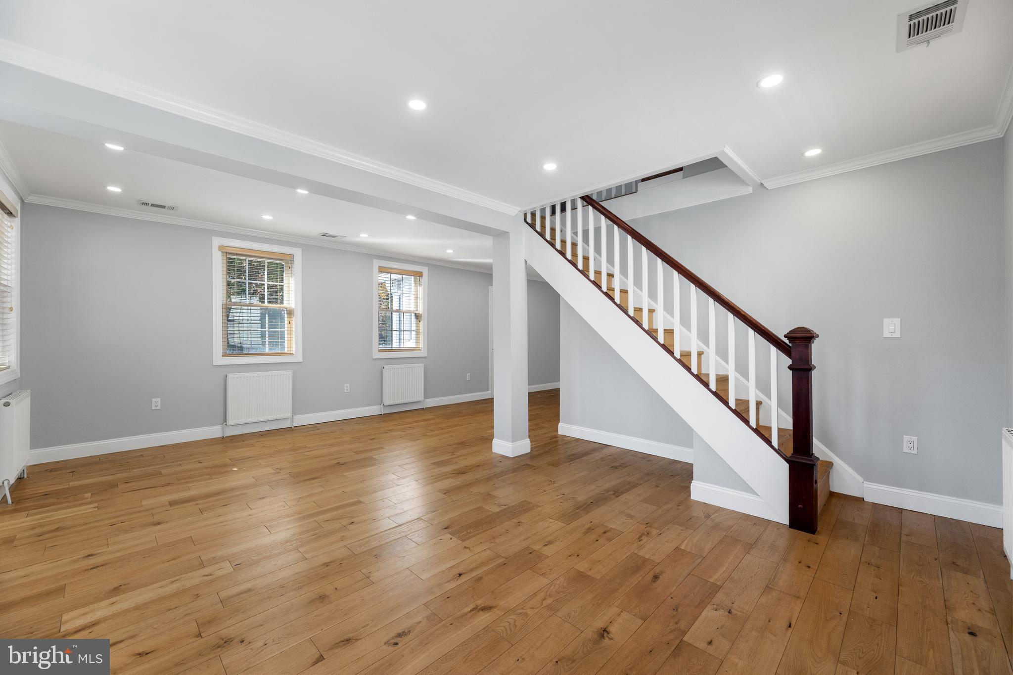 NORTH PENN CROSSIN - Residential