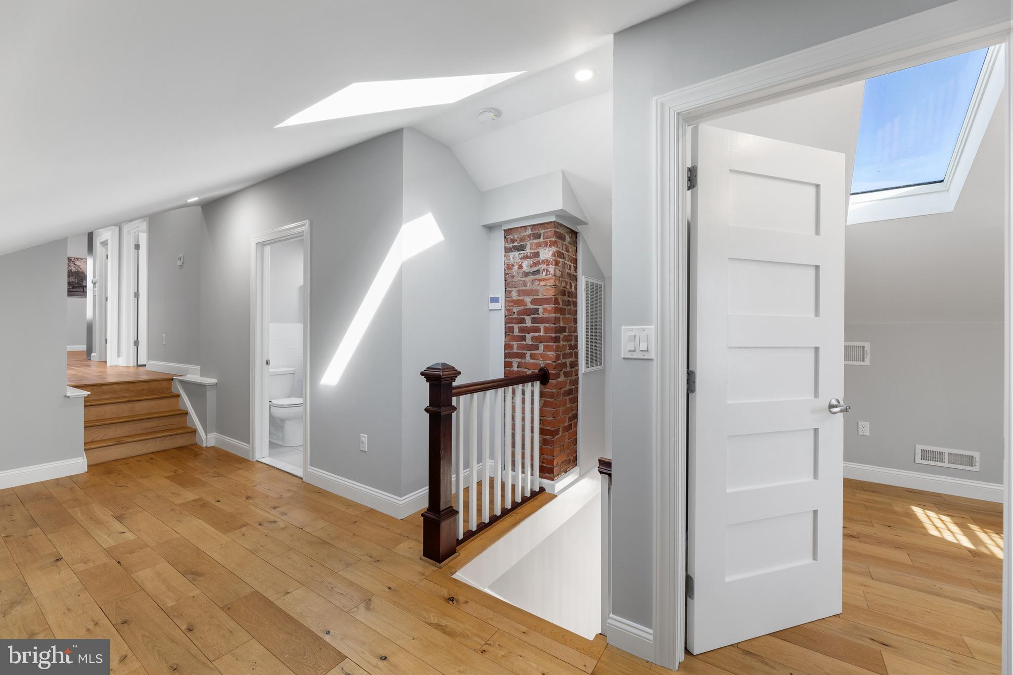 NORTH PENN CROSSIN - Residential